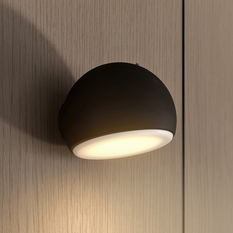Arcchio Davir LED-Wandlampe, tragbar Akku schwarz