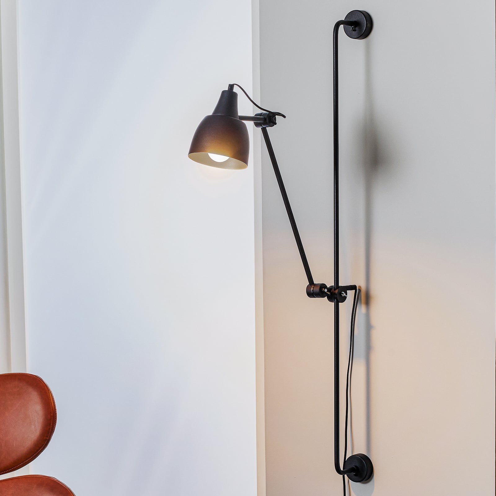 997 Wandlampe schwarz 1-flg. Stecker - ALDEX