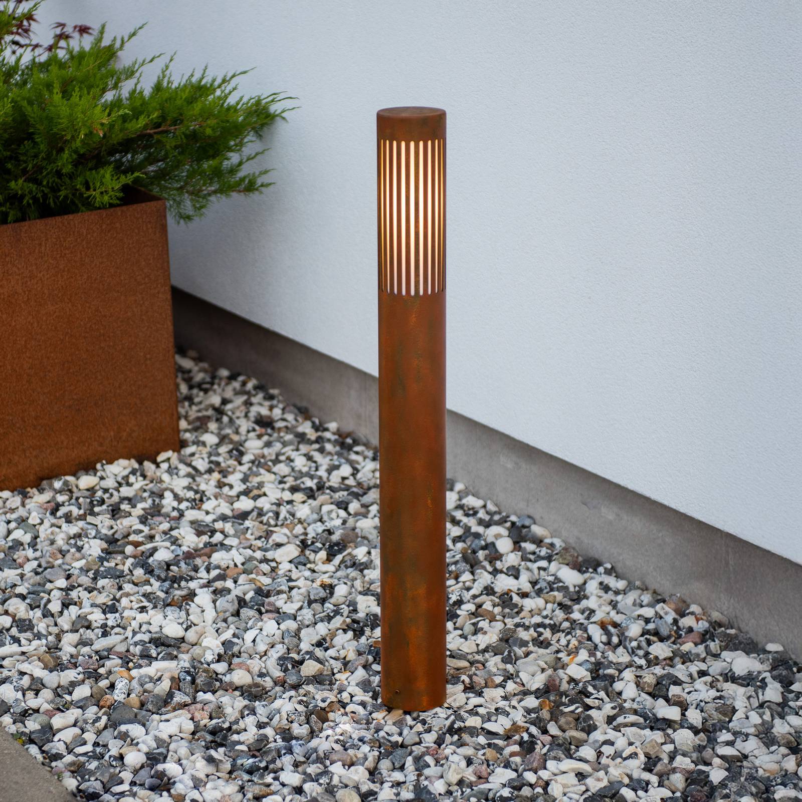 Słupek oświetleniowy Pistoia, kolor rdzawy, wysokość 95 cm, metal, IP54