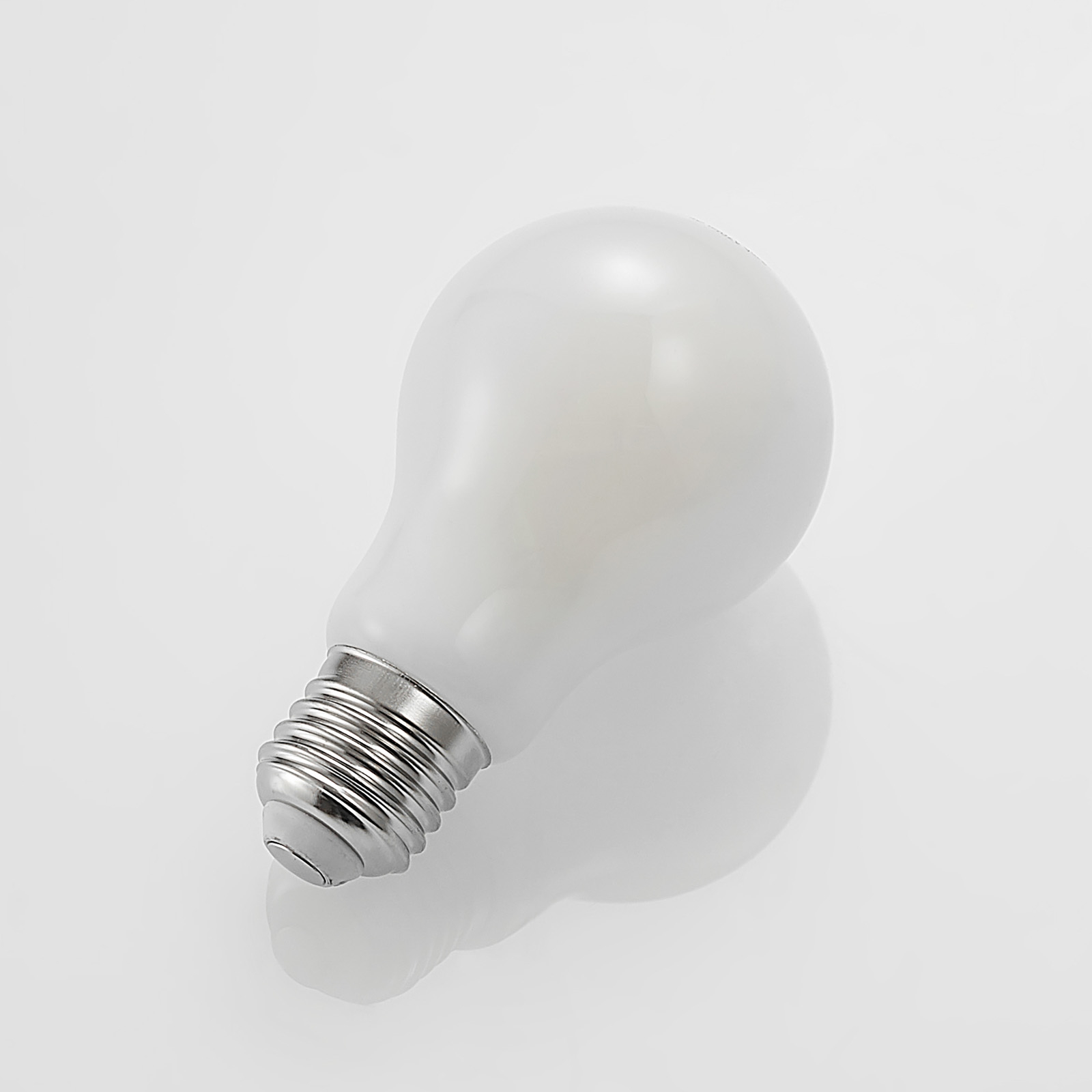 EMOS Lampadina LED A60 E27 – 5.8W (50W Equivalente) – Luce Bianco Caldo 2700K – 645lm – Durata 30000h