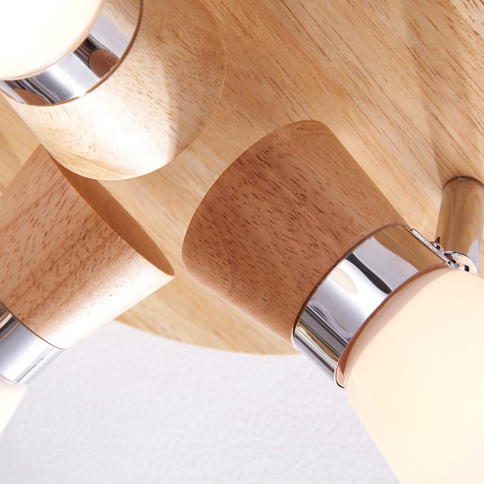 Plafoniera Vivica, legno/cromo, a 3 luci, Ø 26 cm - Lindby