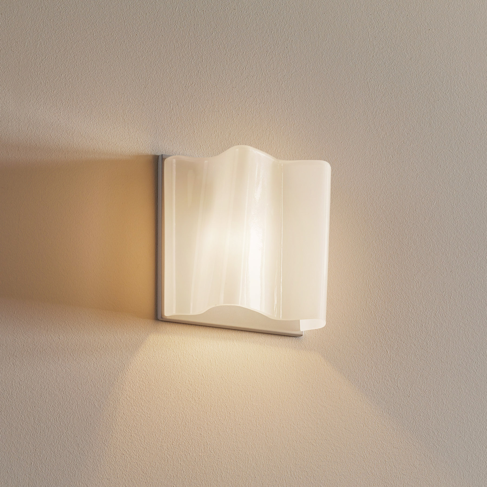 Wandlamp Artemide Logico Micro