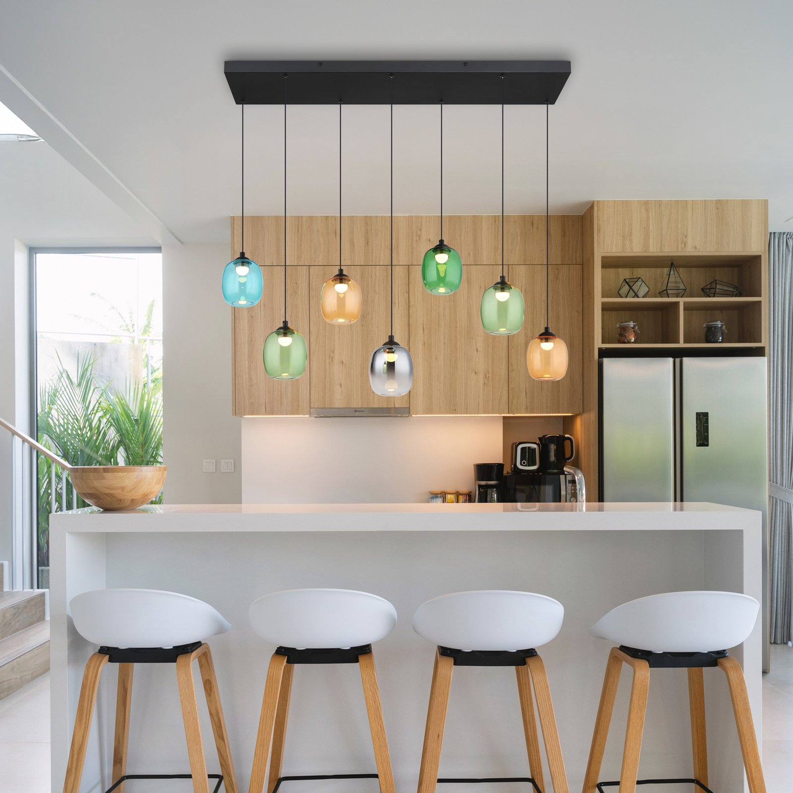 LED pakabinamas šviestuvas „Minara“, 7 lemputės, ilgis 102 cm, spalvotas, LED pakabinamas šviestuvas „Minara“, 7 lemputės, ilgis 102 cm, spalvotas,