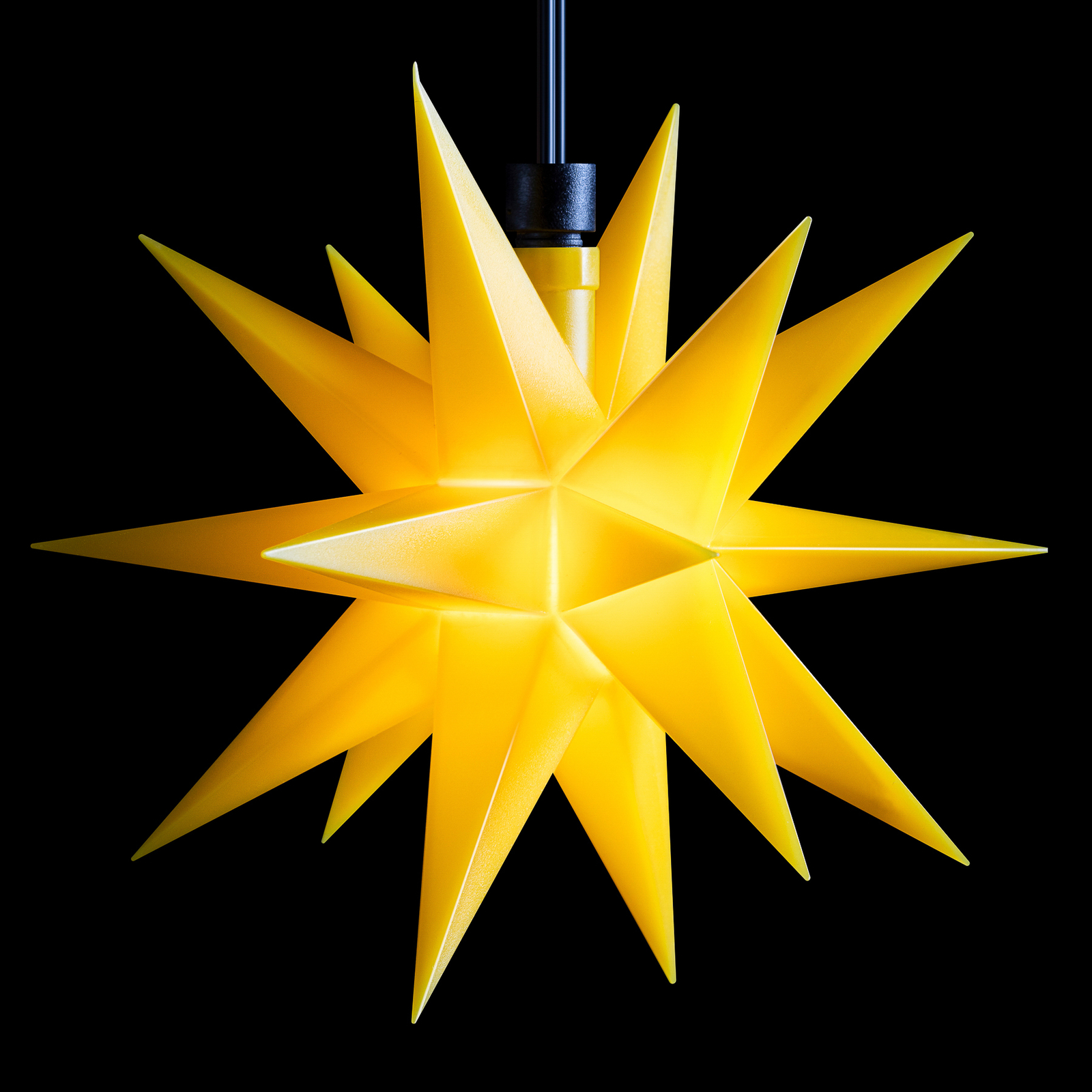 Mini star outdoor LED string lights 3-bulb yellow