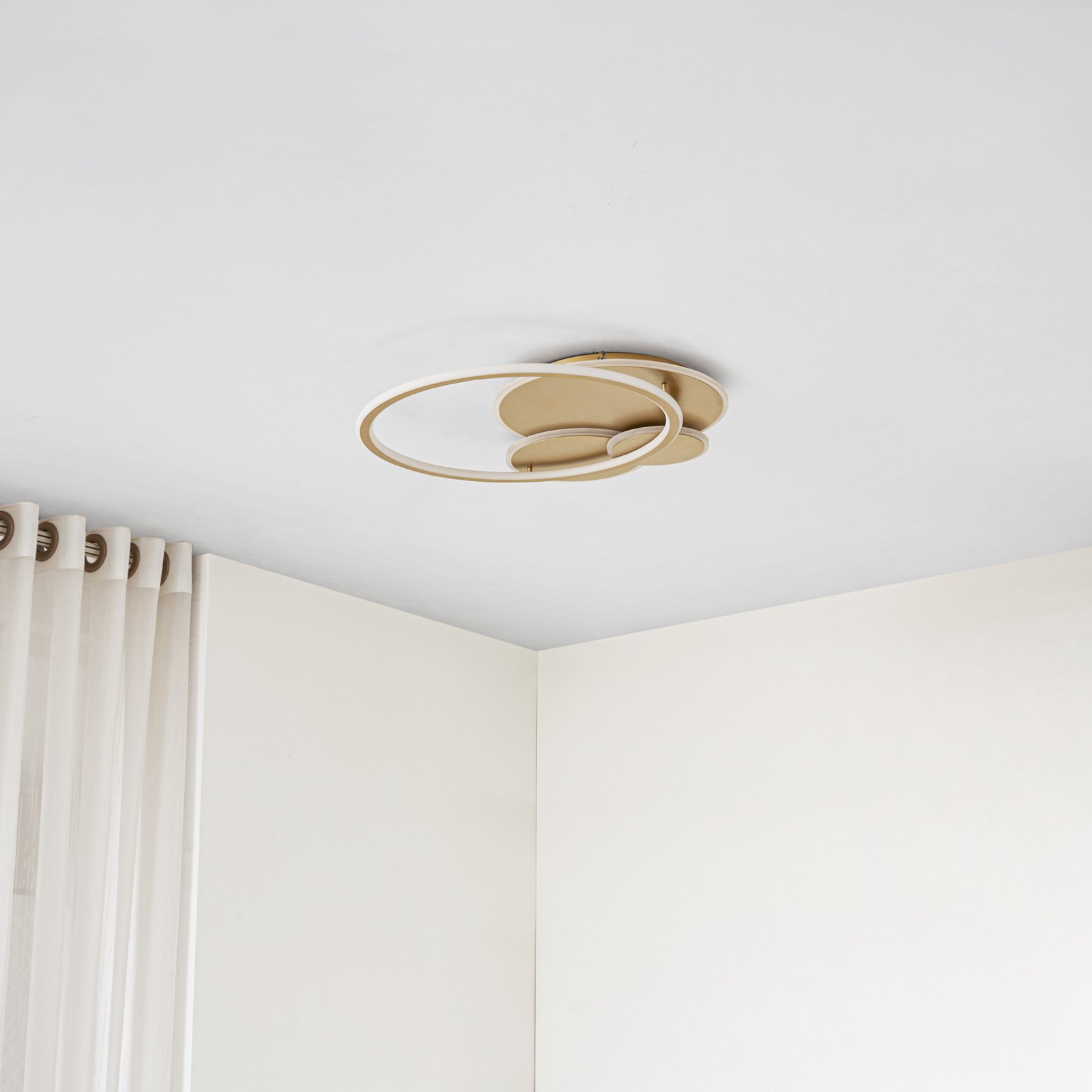 Lucande LED-Deckenleuchte Circulo, gold, 60 cm CCT, dimmbar