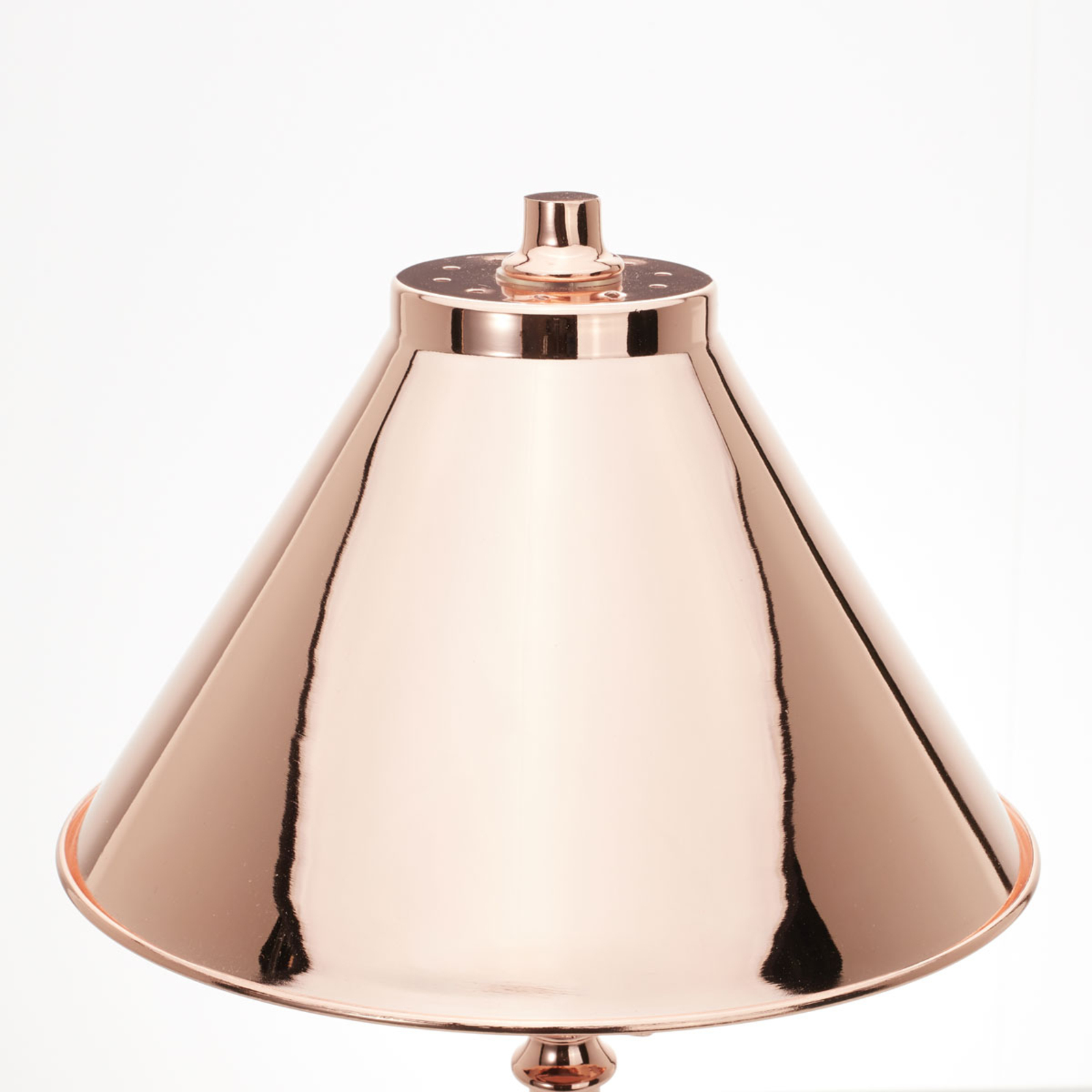 Compact Provence table lamp in copper