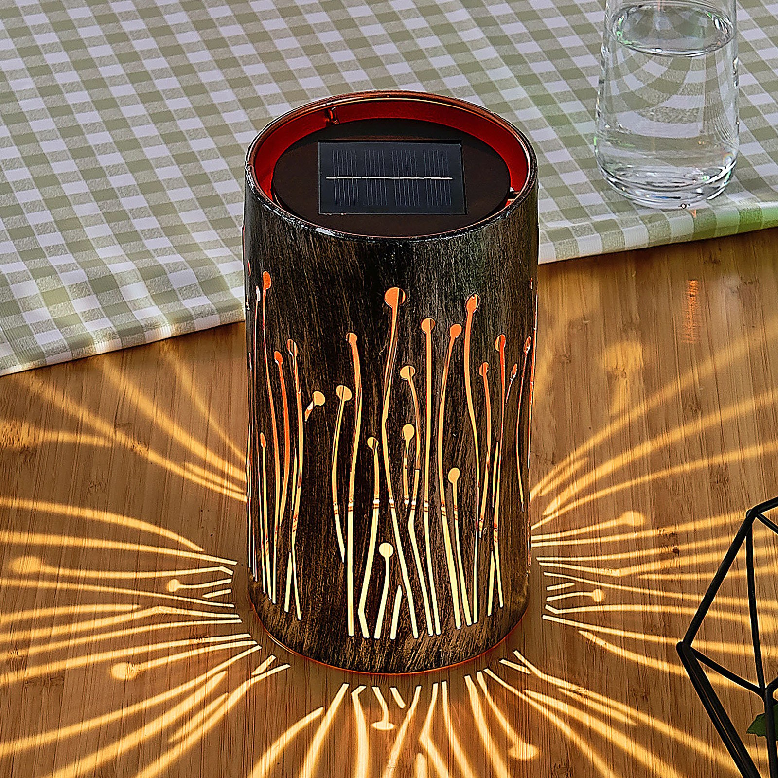 LED-solarlampa Tamol, cylinderform, mönster