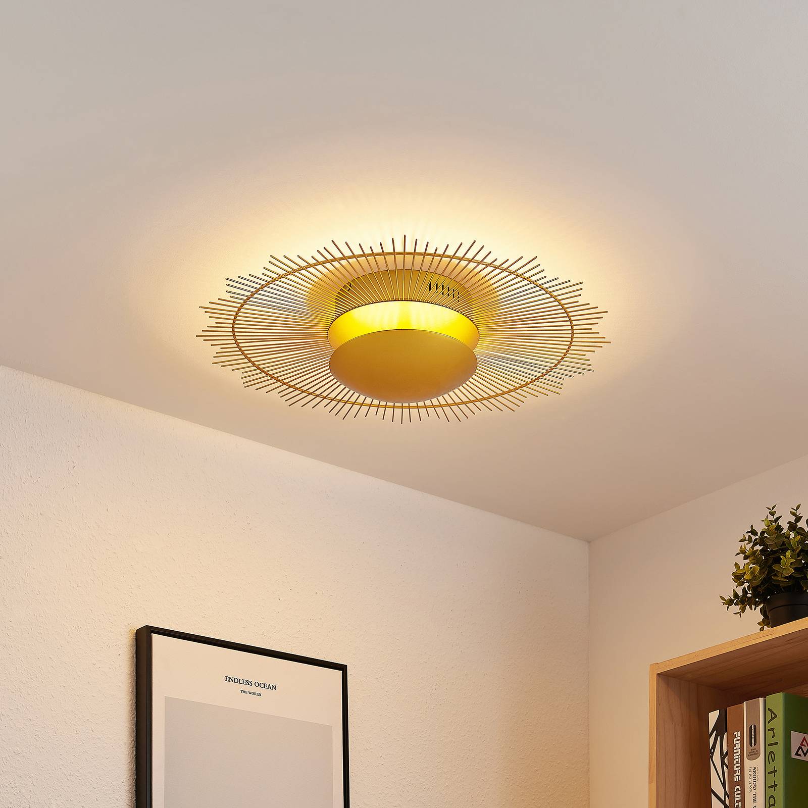 Lindby Solis lampa sufitowa LED, złota