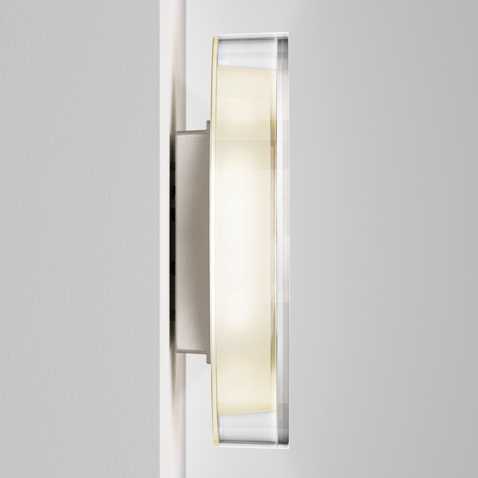 LED designer wall light Lid with opal glass