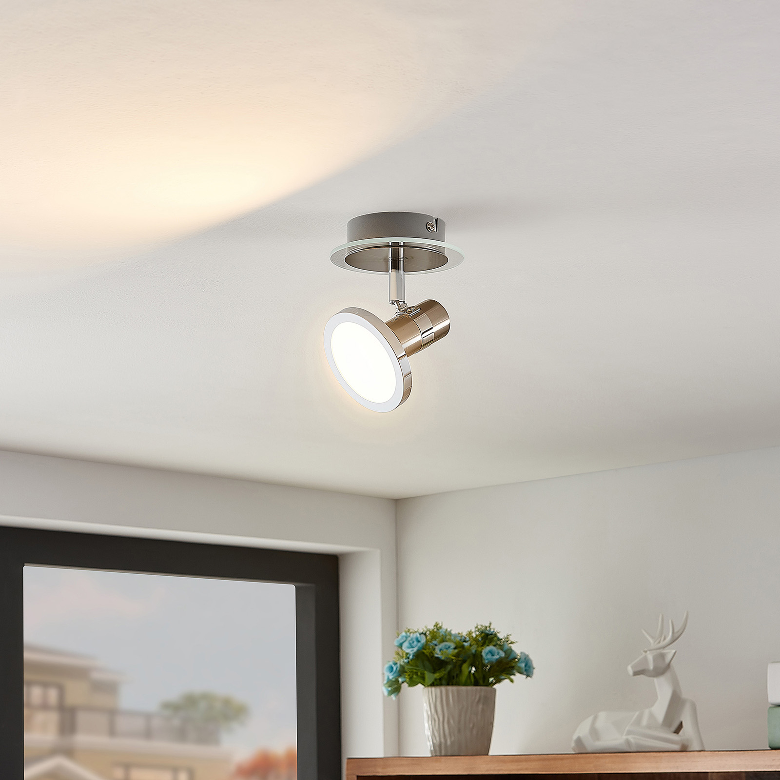 Lindby Kajetan LED Strahler, nickel, einflammig Lindby Kajetan LED Strahler, nickel, einflammig