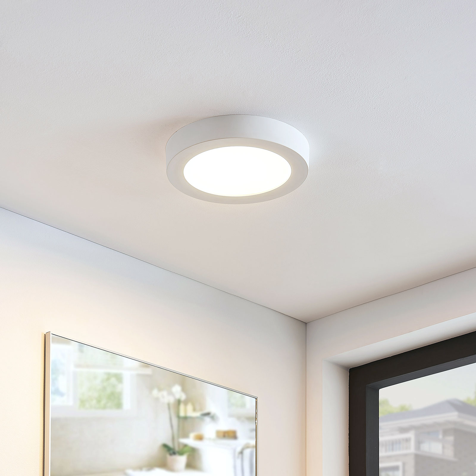 Marlo LED ceiling lamp white 3,000 K round 25.2 cm