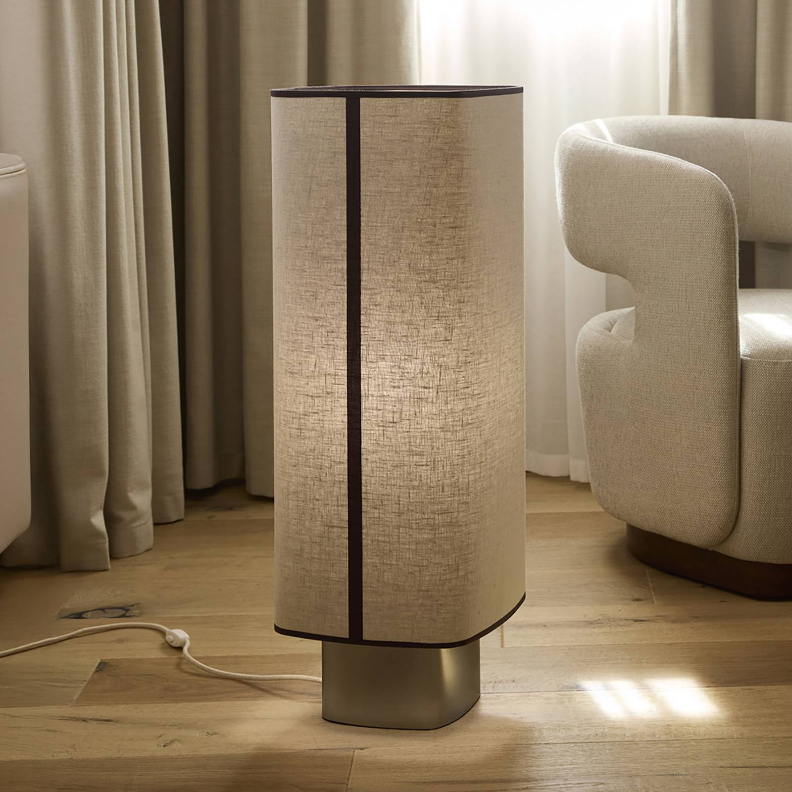 Dolce gulvlampe, kalkstenbeige MARKET SET - Stue - Design - Stof / tekstil - Med én lyskilde