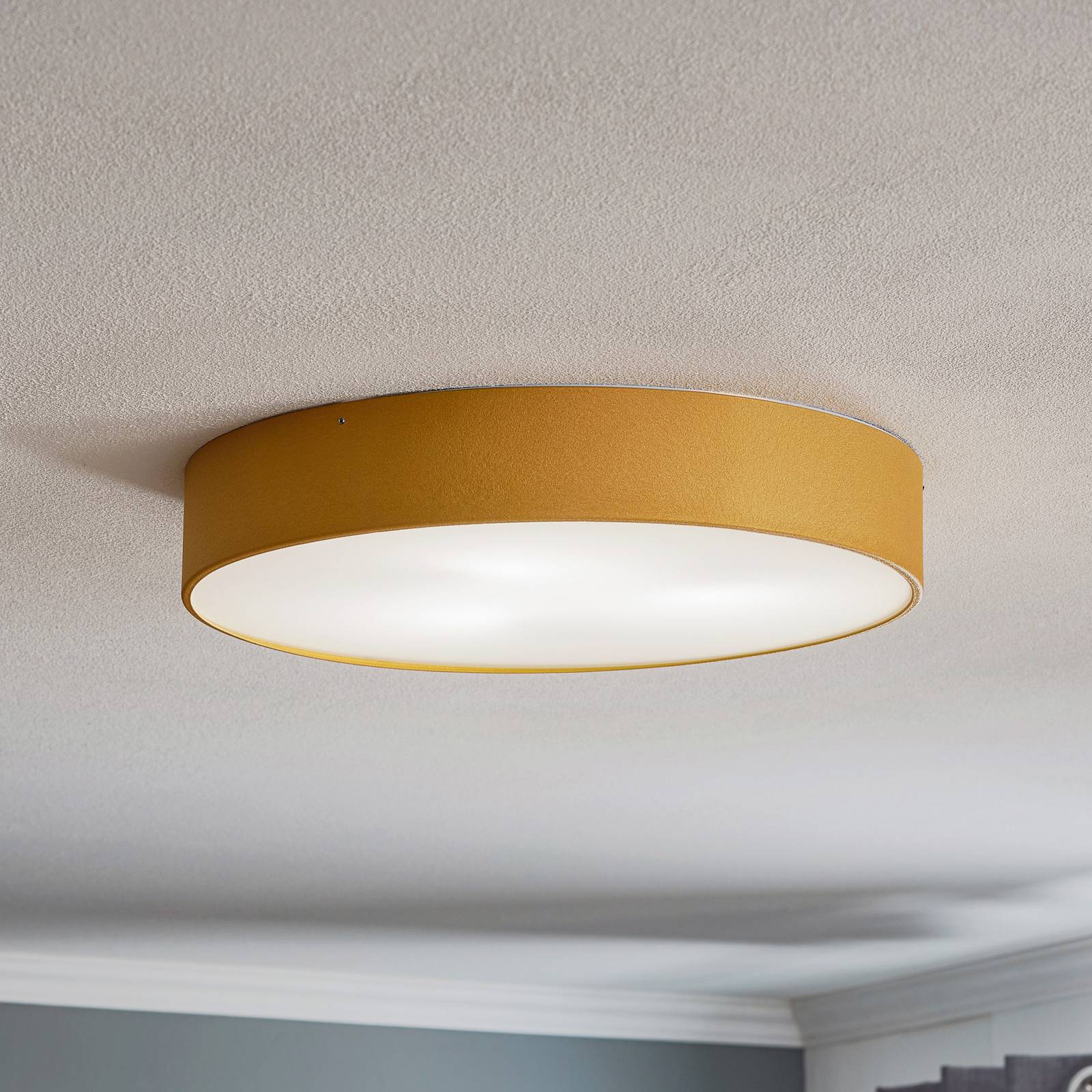 Dayton loftslampe lakeret i guld Ø 45cm