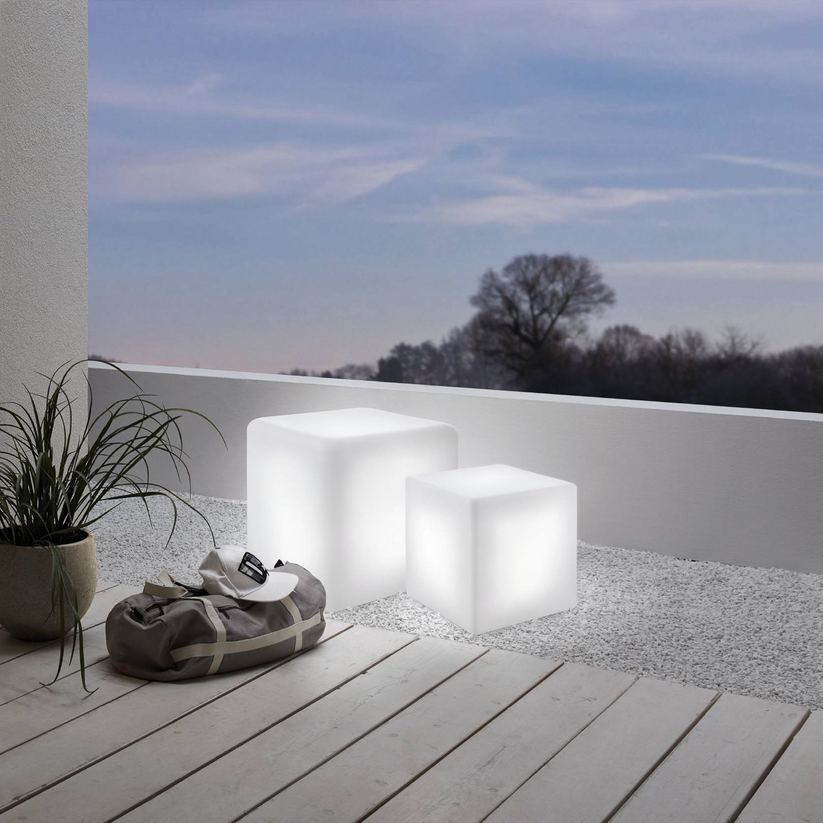 Lámpara de exterior Bottona cubo E27 blanco, 30 x 30cm