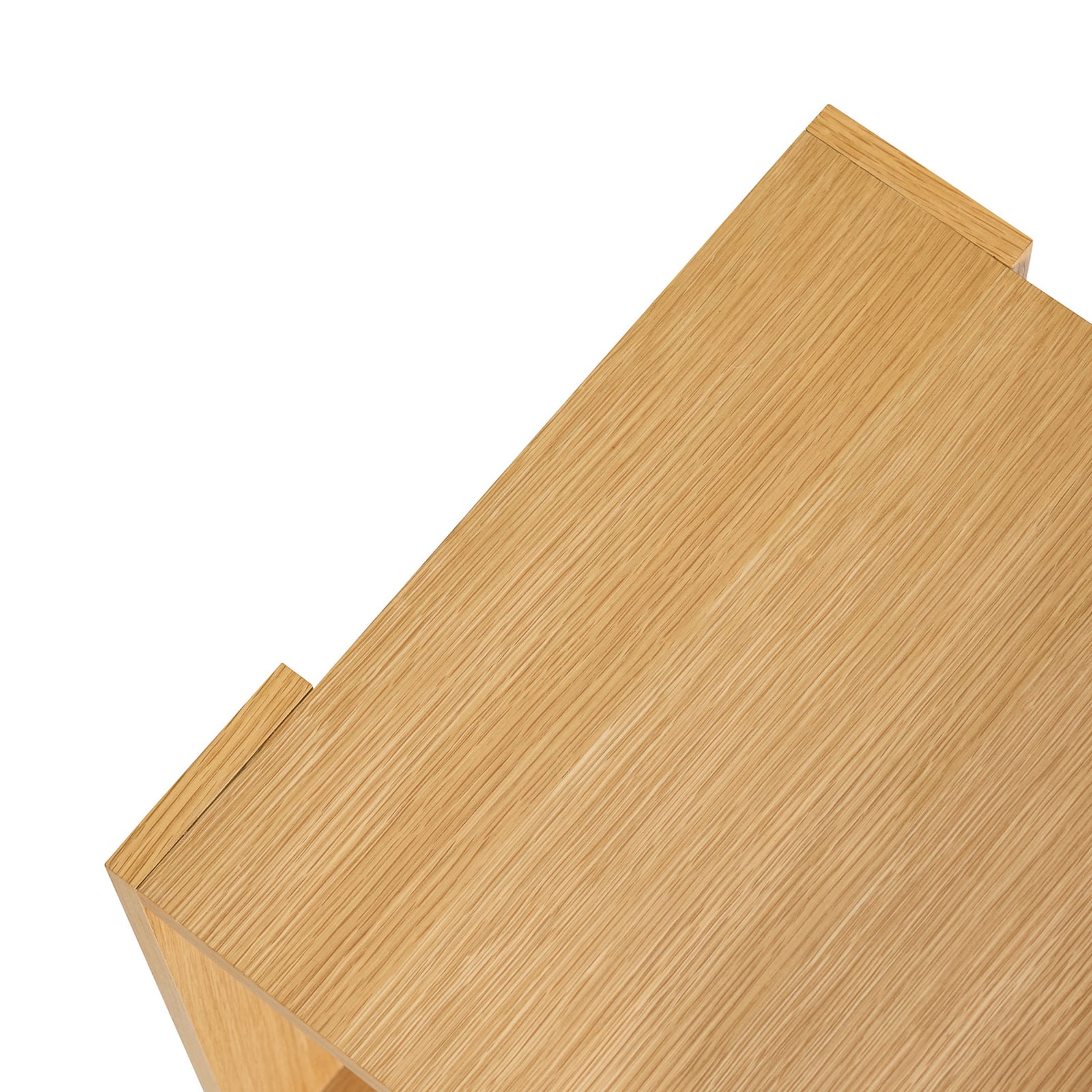 Comodino Merge in rovere chiaro, altezza 70 cm - Hübsch