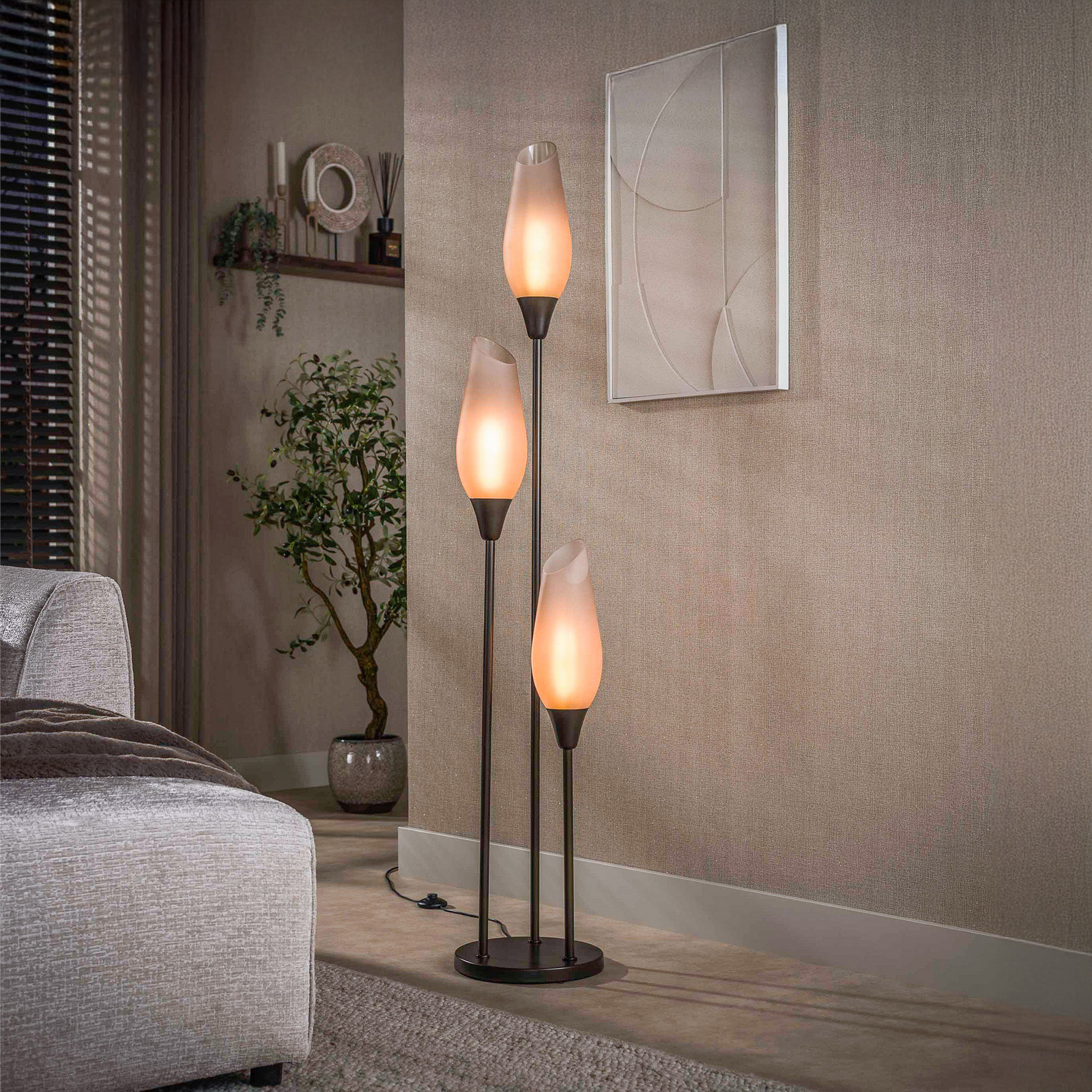 Stojací lampa Cocoon, sklo, hnědé matné, 3 žárovky, E27, 168 cm Stojací lampa Cocoon, sklo, hnědé matné, 3 žárovky, E27, 168 cm