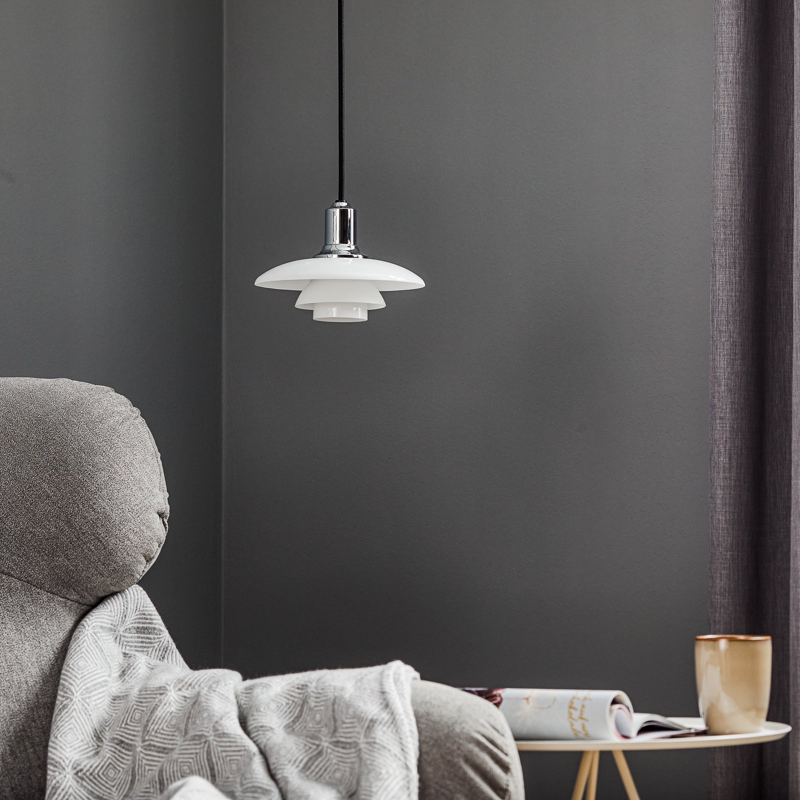 PH 2/1 Hanglamp High-Gloss Chrome-Plated - Louis Poulsen