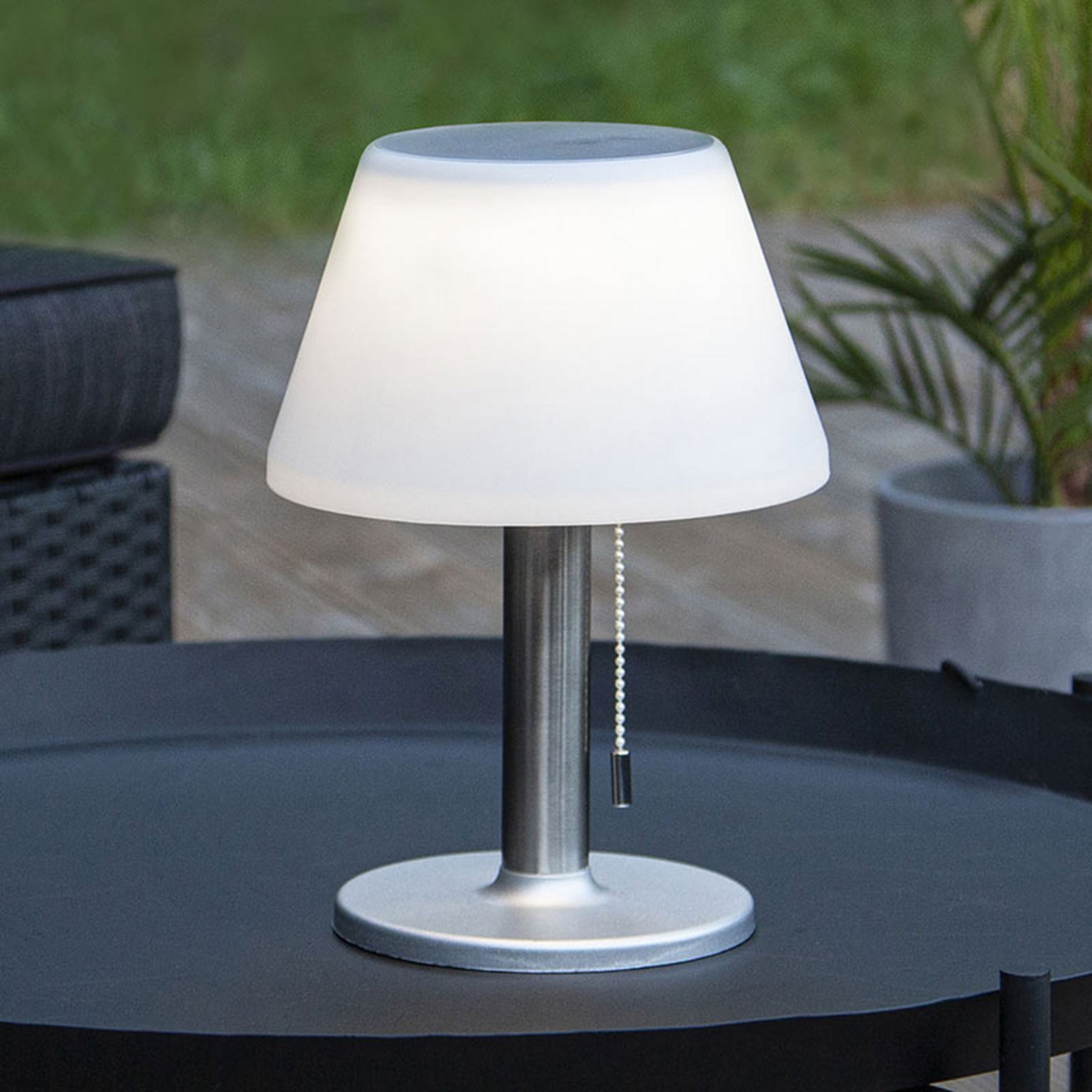 Lampe table solaire LED Solia interrupteur tirette