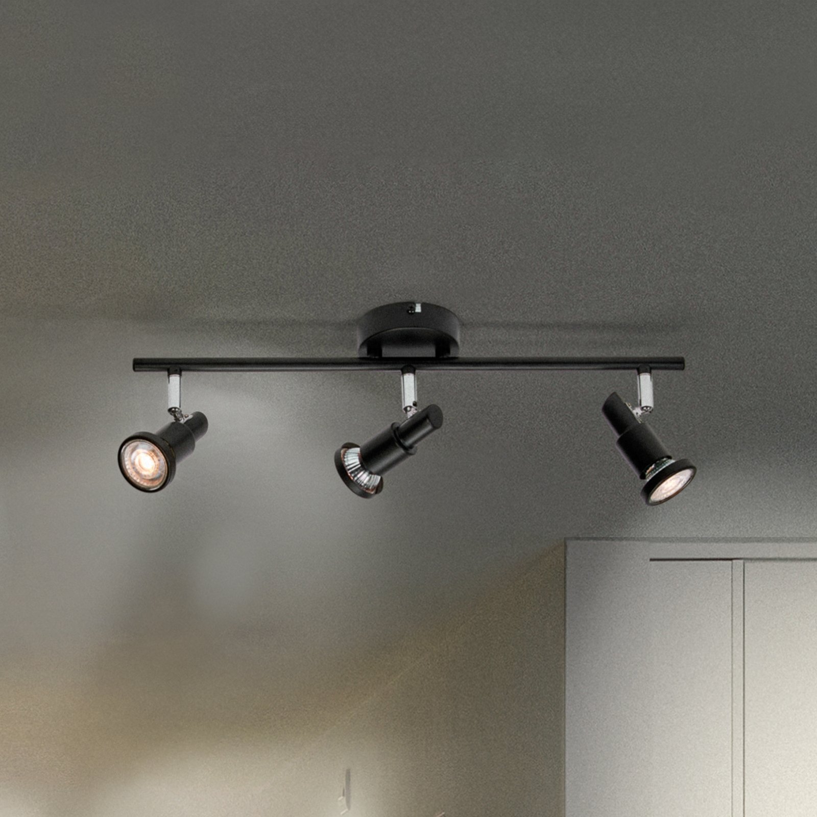 LEDVANCE Spot pour plafond LED GU10 à 3 lampes, noir