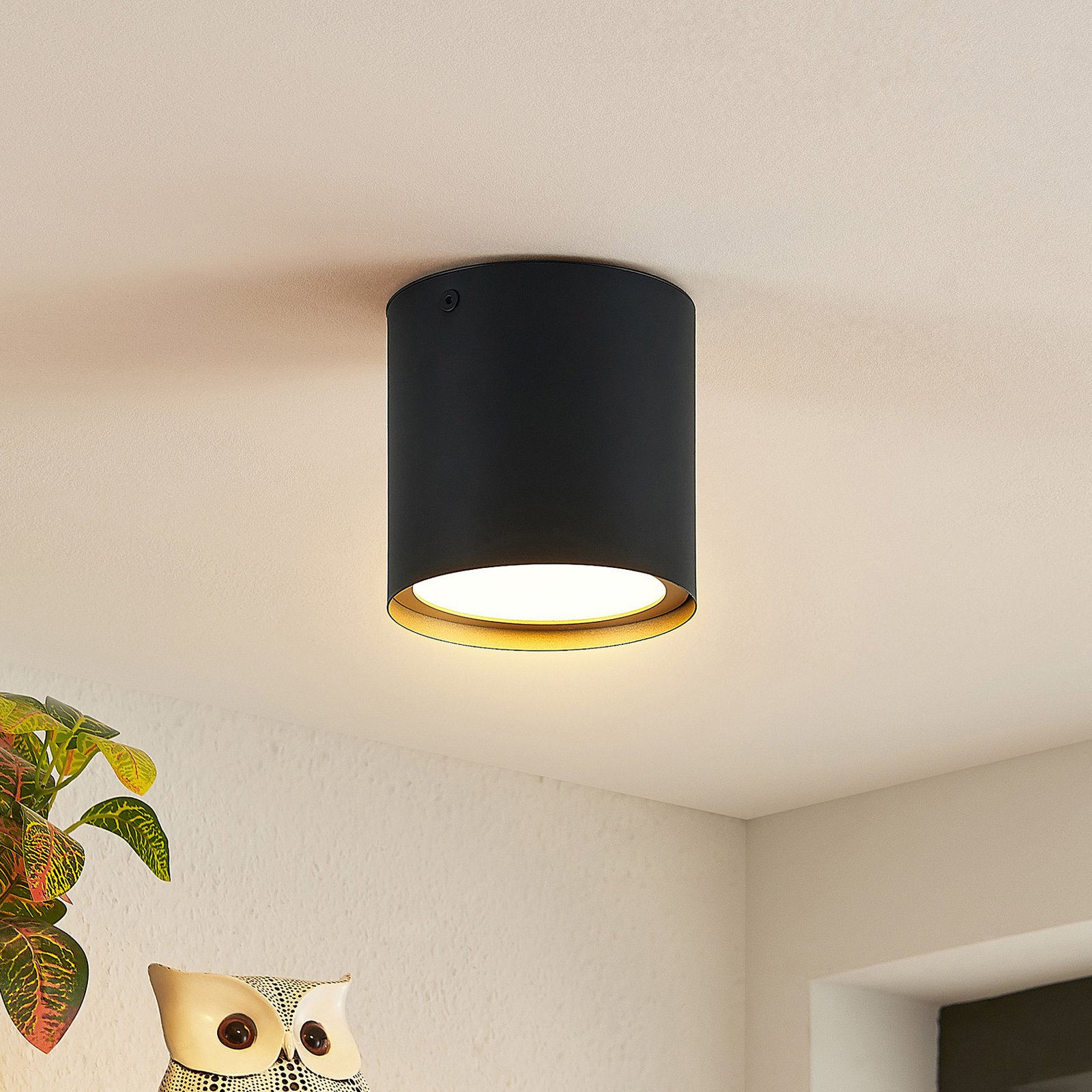 Lindby Kianush lampa sufitowa 1-pkt. czarna