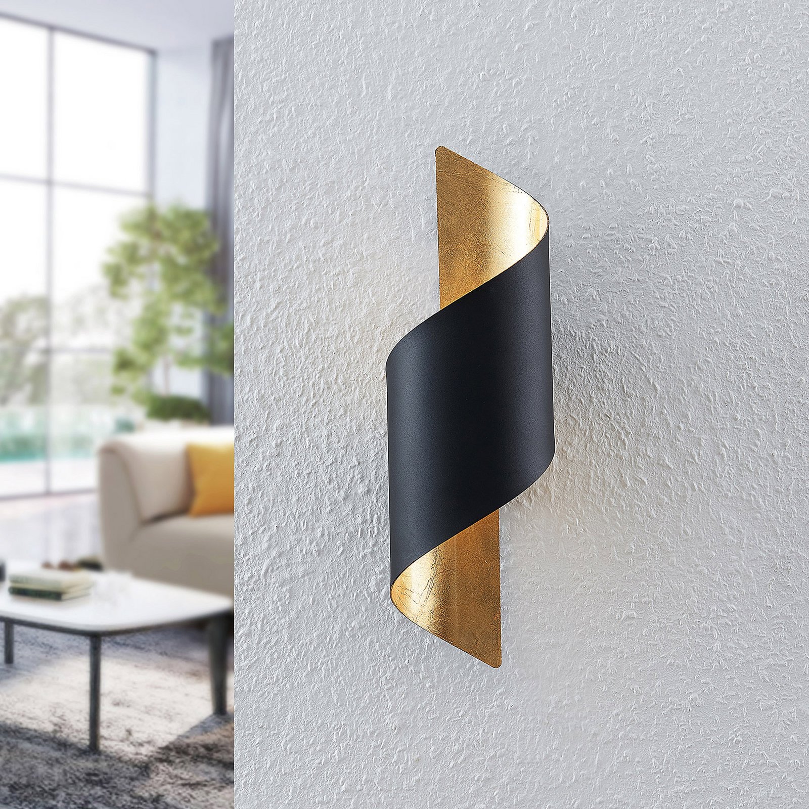 Chenotara Lampa Ścienna Black/Gold - Lindby