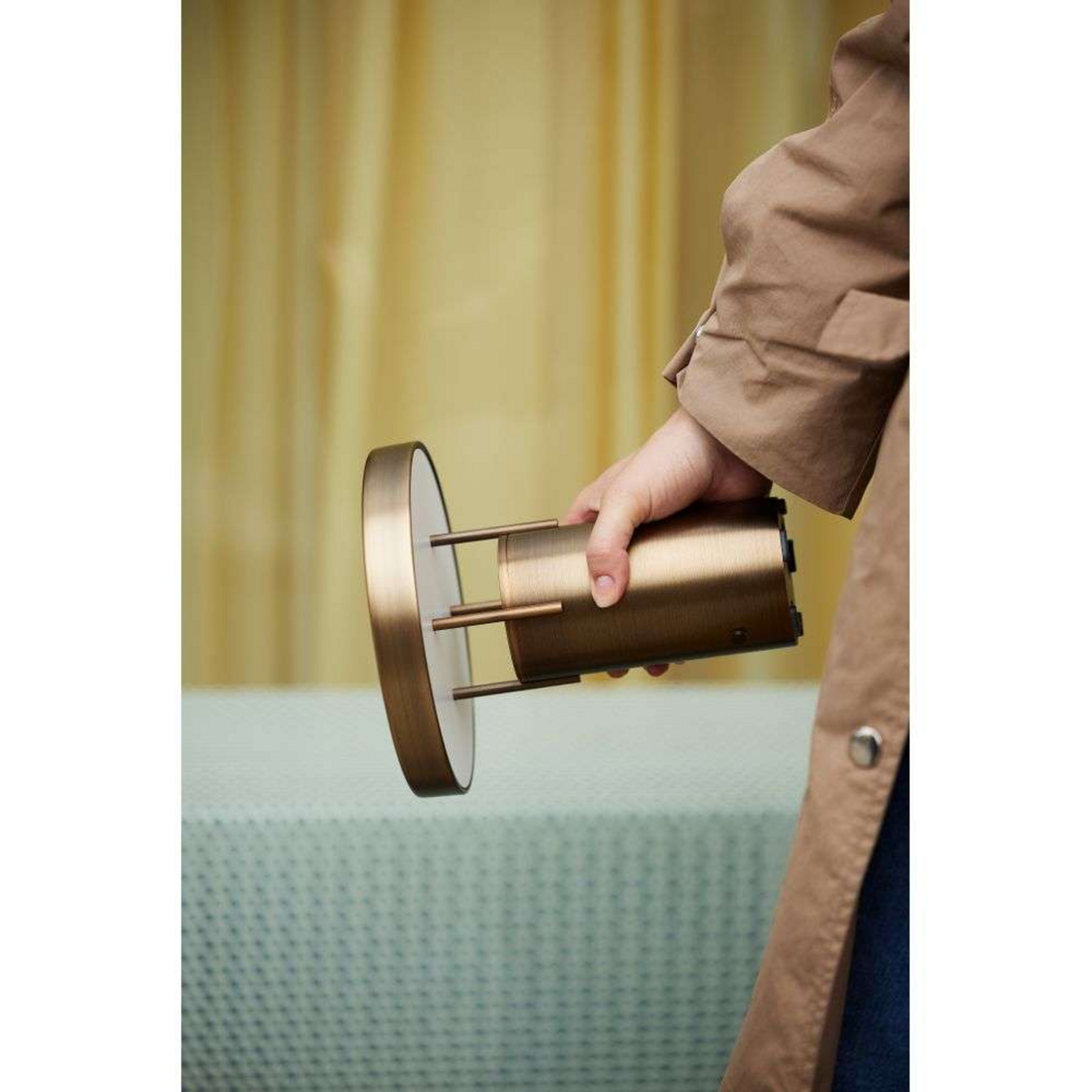 BringMe Mini LED Portable Table Lamp Dim. Browned Brass - Hübsch