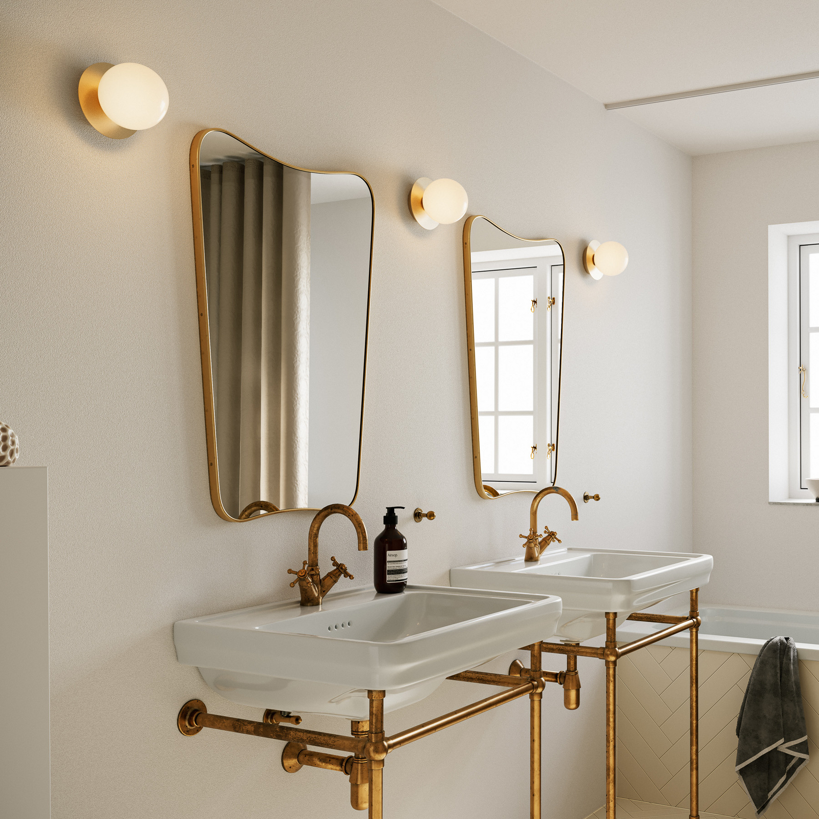 Liila 1 Wall/Ceiling Lamp IP44 Small Nordic Gold/Opal - Nuura