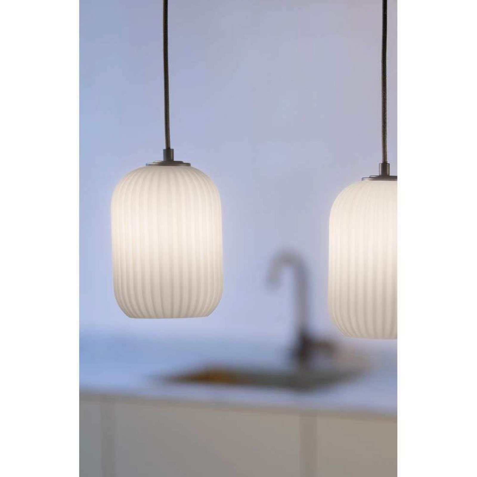 Cava Straight 3 Pendelleuchte Black/White - Markslöjd