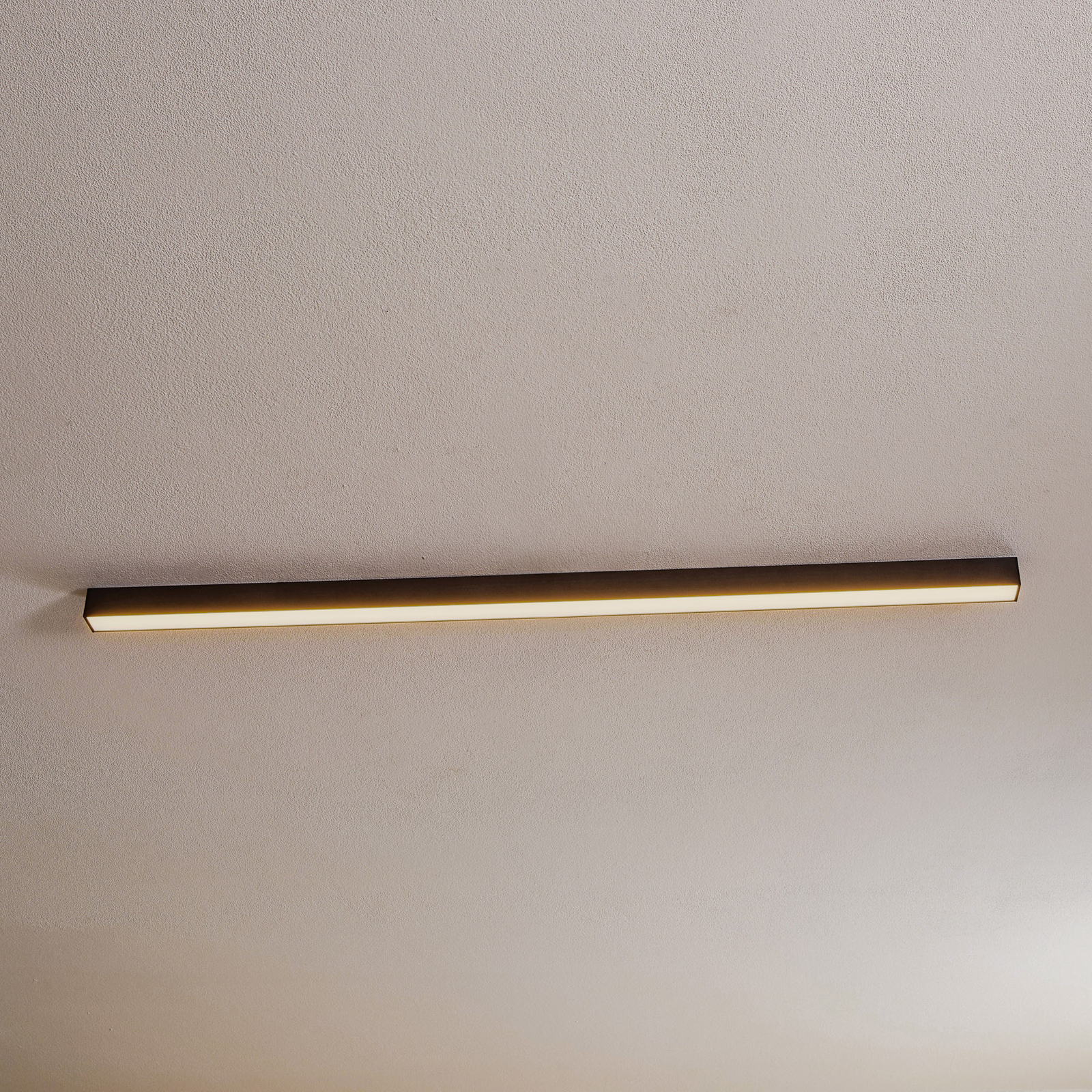Tiszta vonalak LED lámpa hosszú antracit