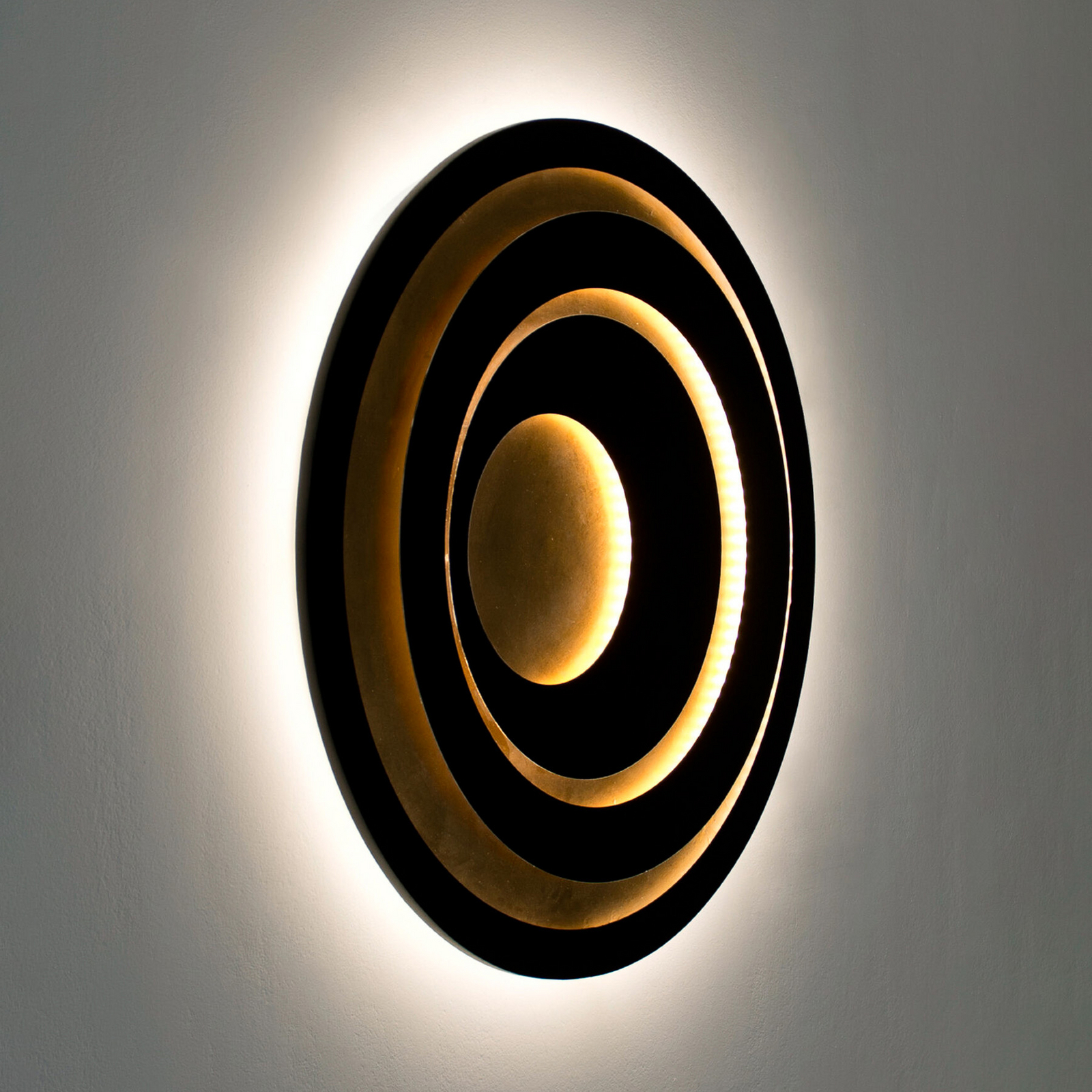 LED-seinavalgusti SOLVANE, must/kuldne, Ø 80 cm, metall, hämardatav