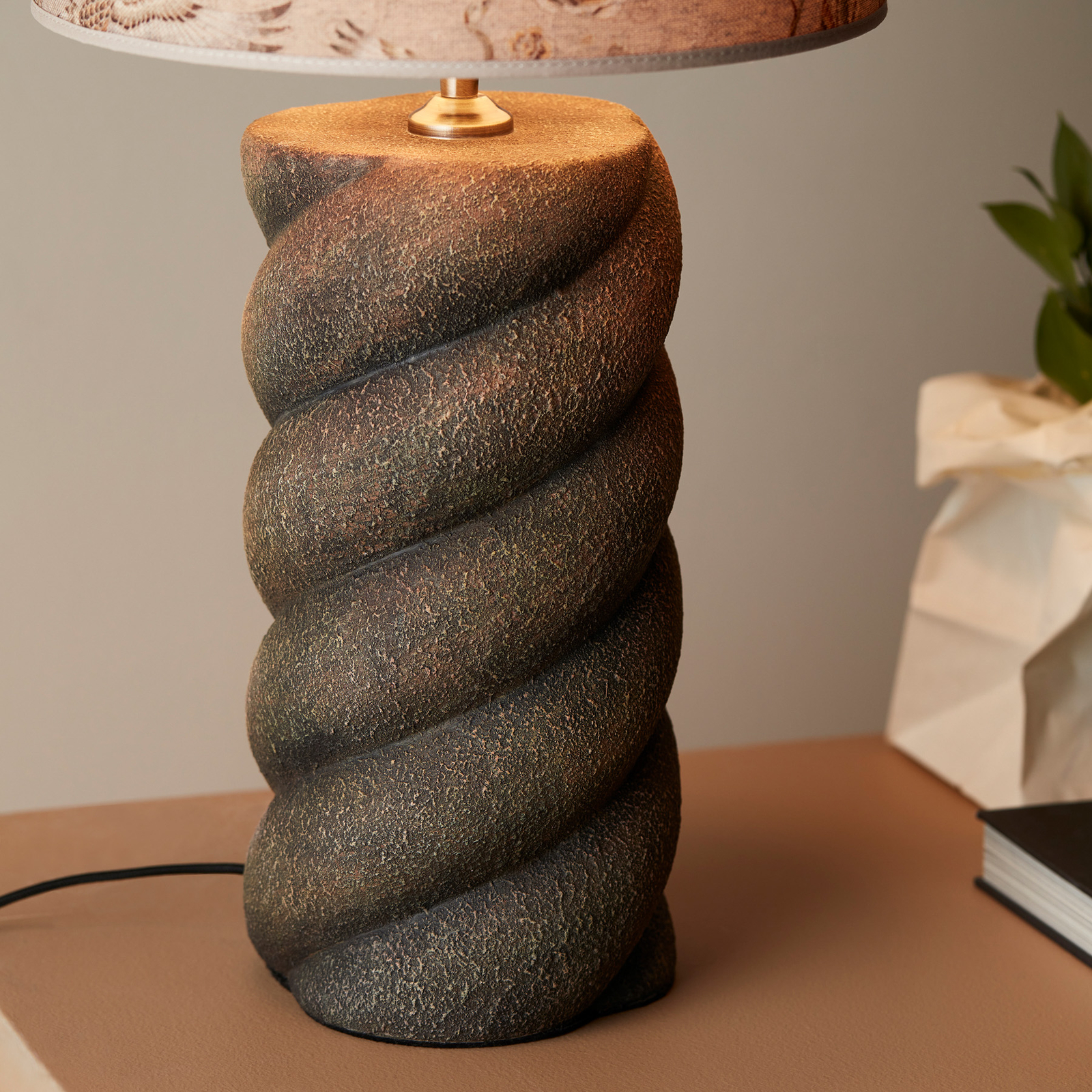 Pied de lampe de table Spin céramique marron haute