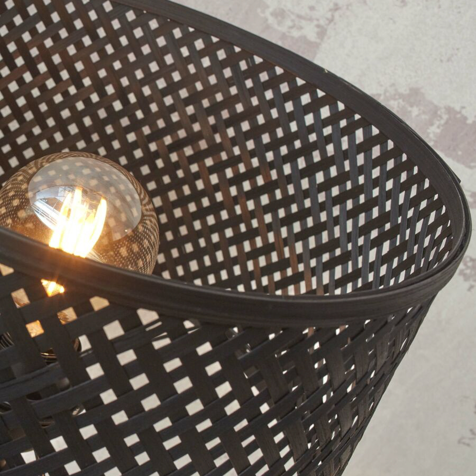 GOOD & MOJO Java stolová lampa podstavec čierna