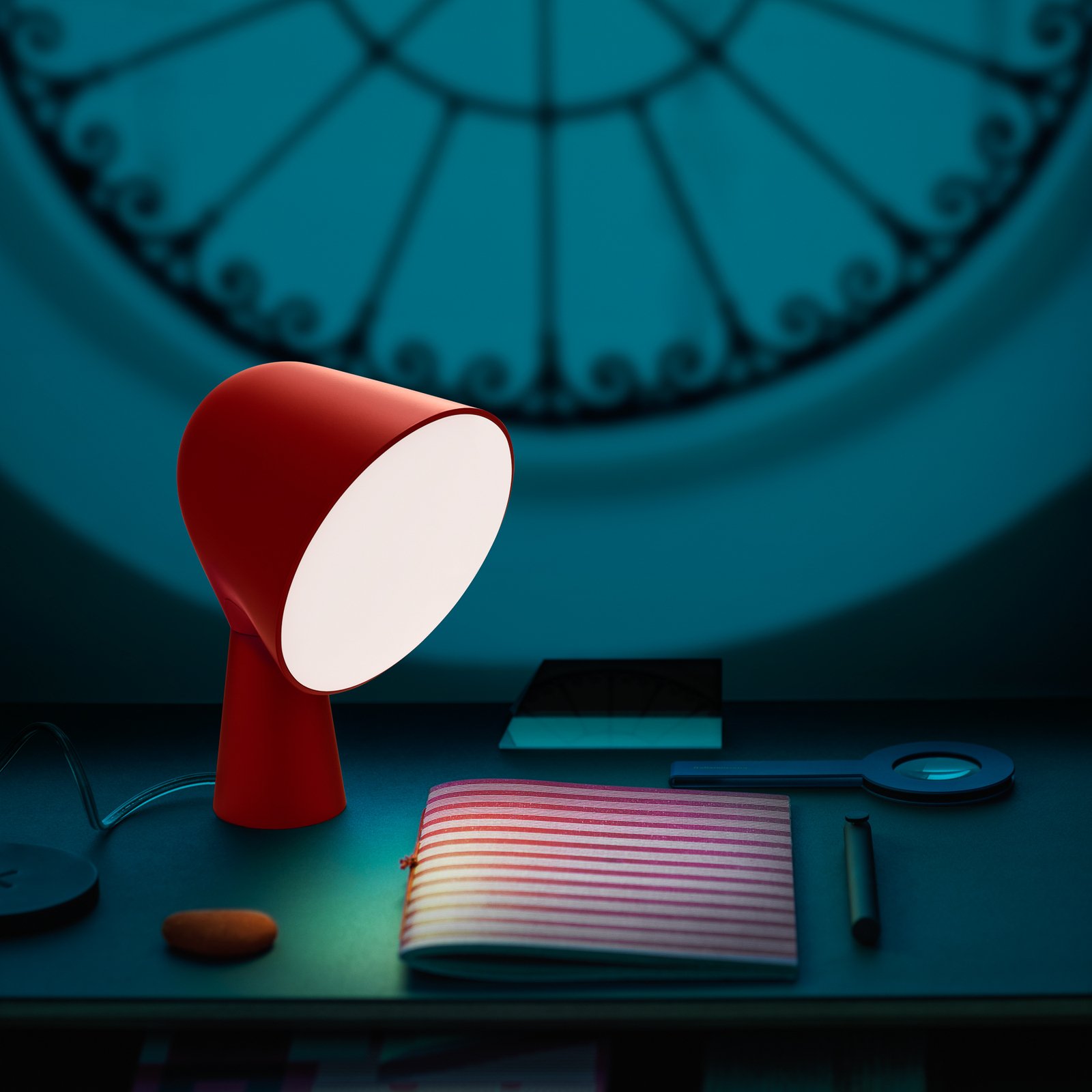 Foscarini Binic dizajnérska stolová lampa, červená