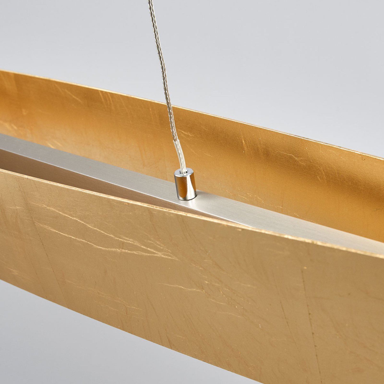 Quitani LED-pendellampe Malu, gull, lengde 100 cm