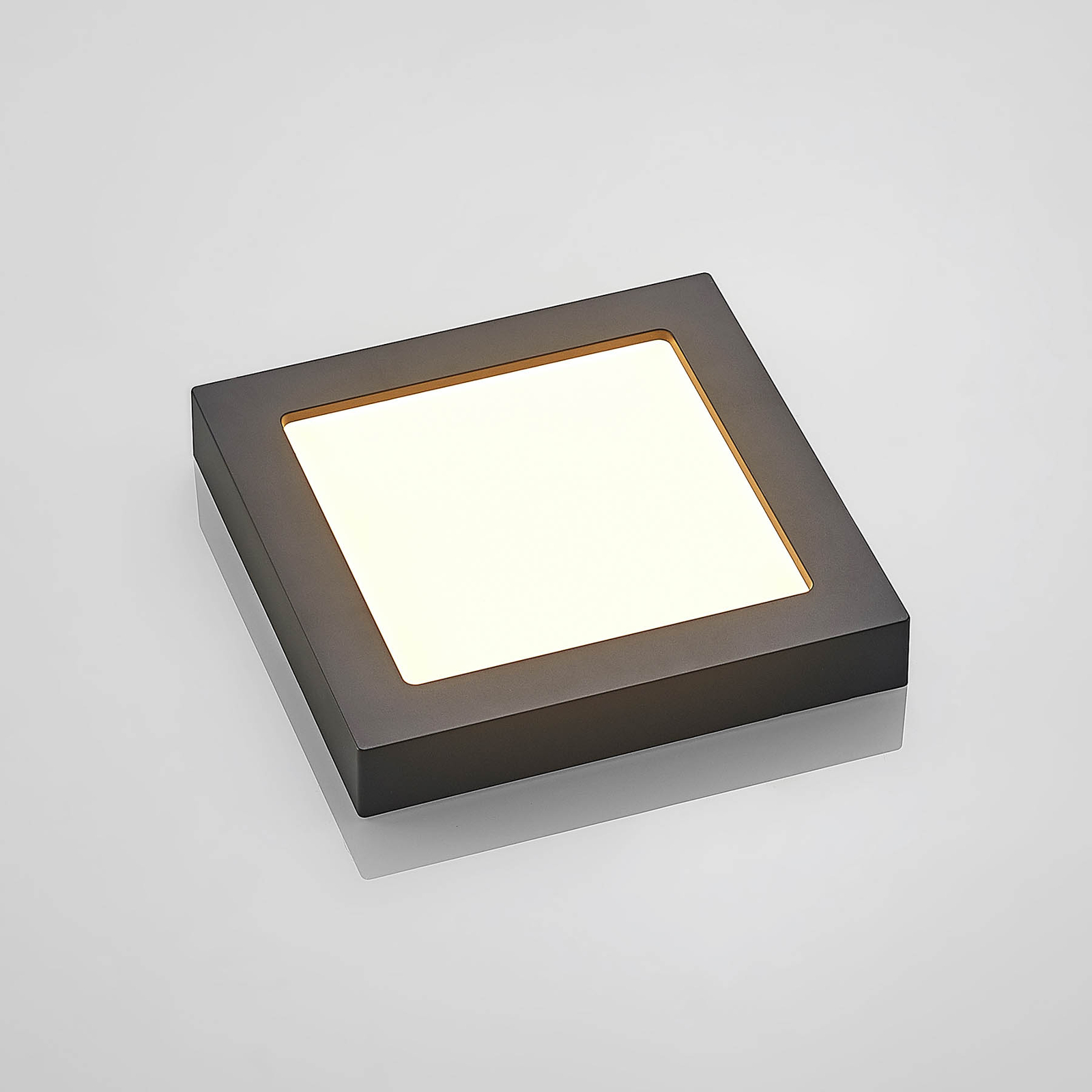Prios Mazin LED-Deckenlampe, IP44, CCT, 18 W