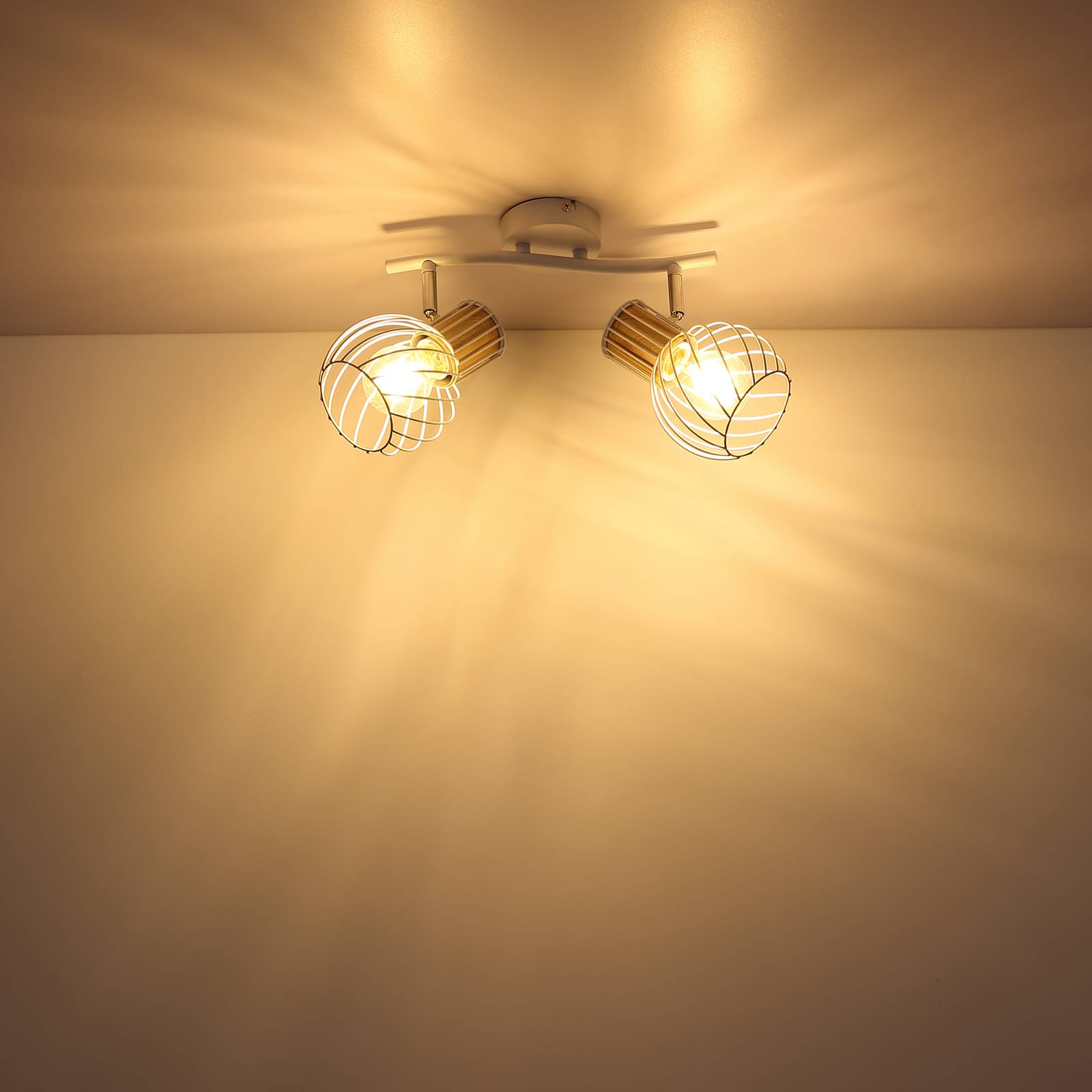 Luise loftlampe i hvid og trælook 2 lyskilder