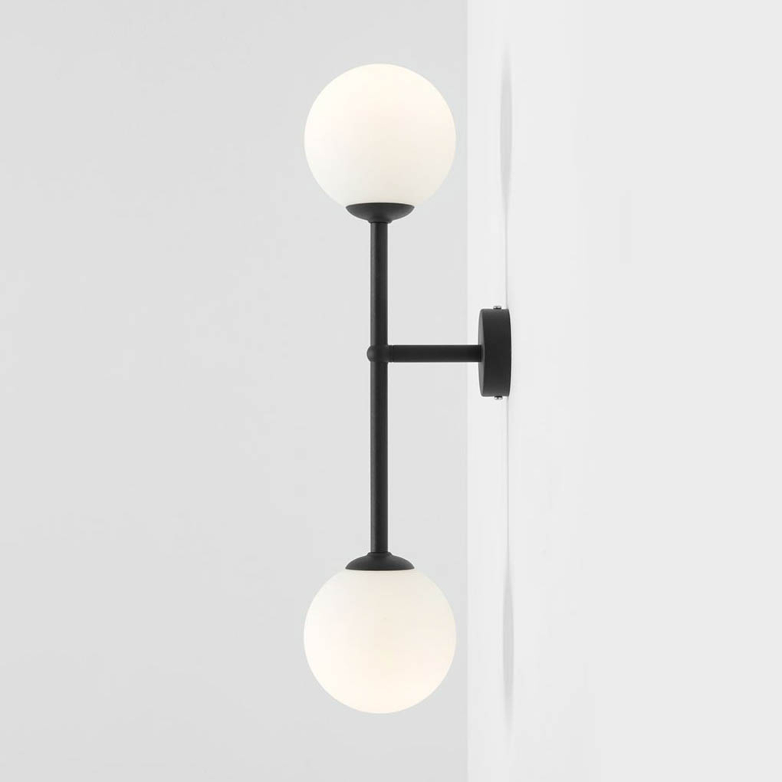 Alison wall light, 2-bulb, black/white, 60cm