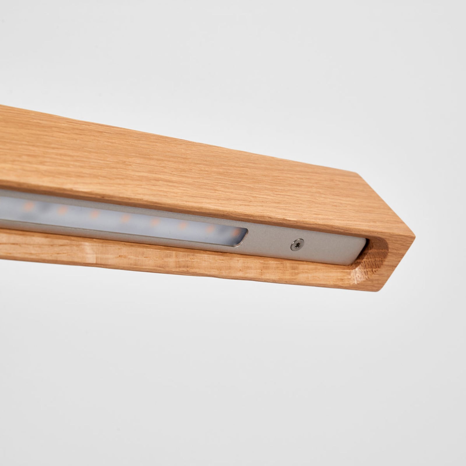 Lampa wisząca LED Nora, drewno dębowe, ściemniana, długość 78 cm - Quitani