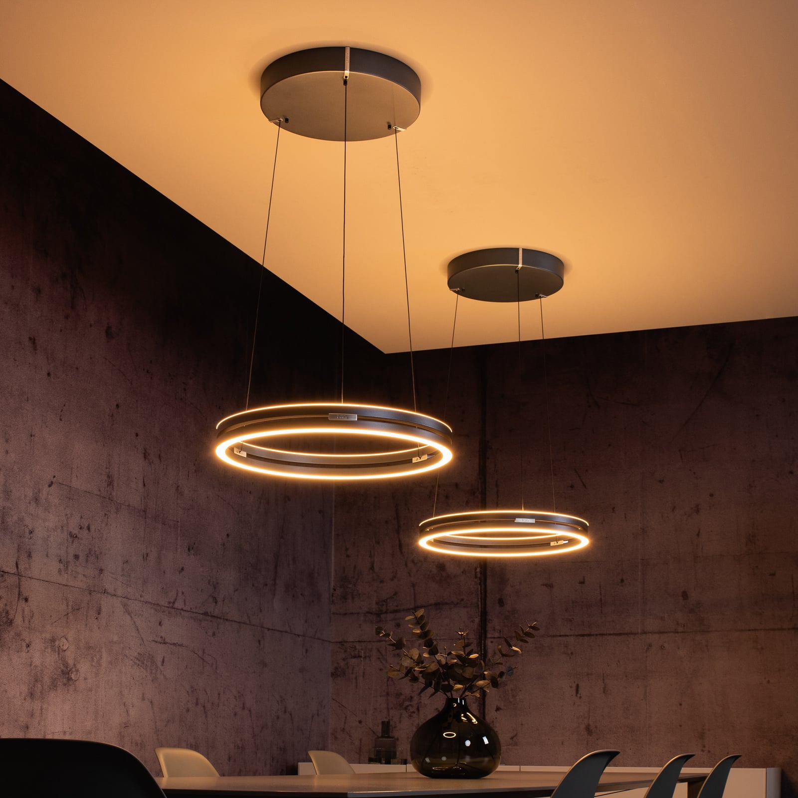 E-Loop LED-Hängelampe, mystic grey, Ø 50 cm, Alu, CCT - PURE E-Loop LED-Hängelampe, mystic grey, Ø 50 cm, Alu, CCT - PURE