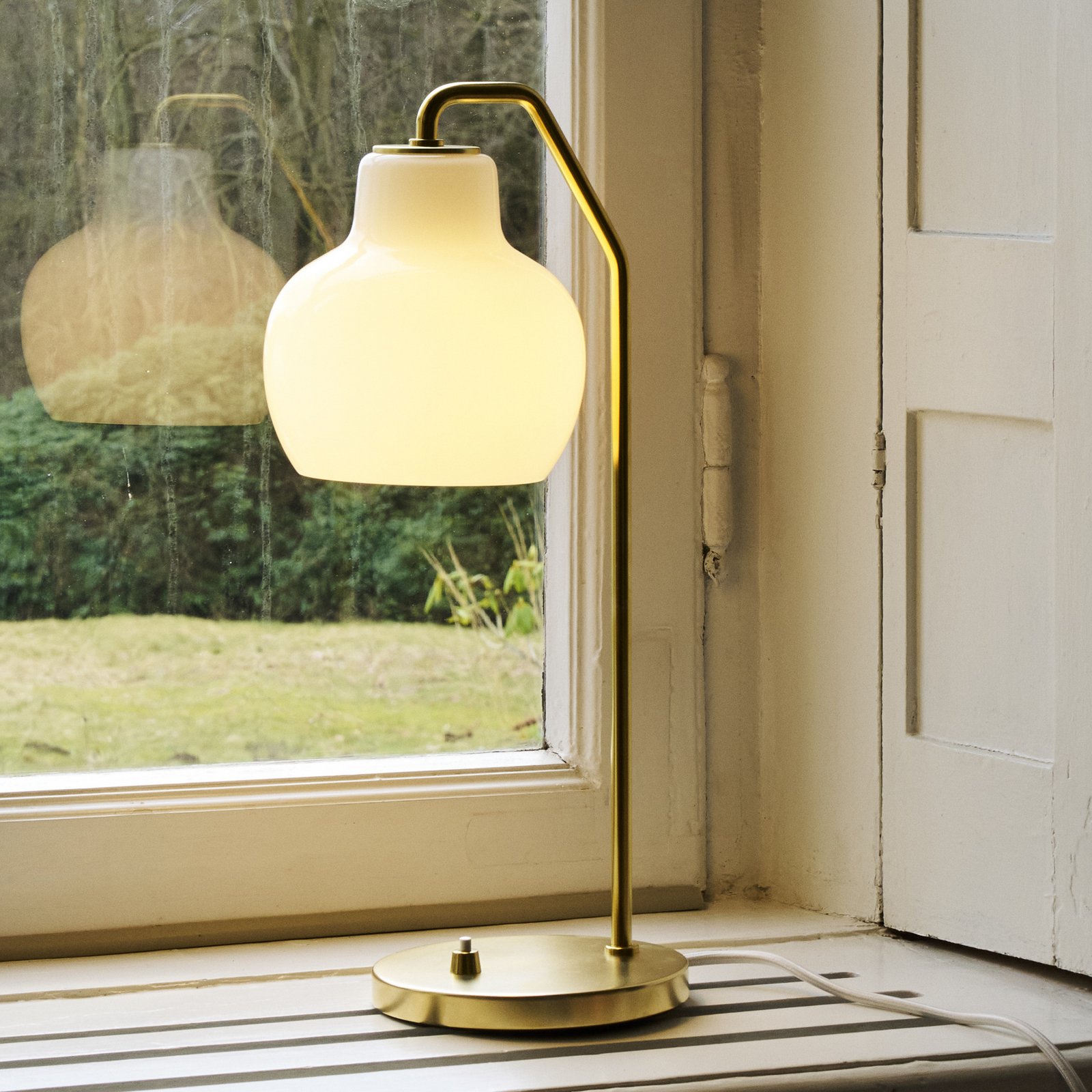 VL Ring Crown Tischlampe weiß/messing E14 - Louis Poulsen