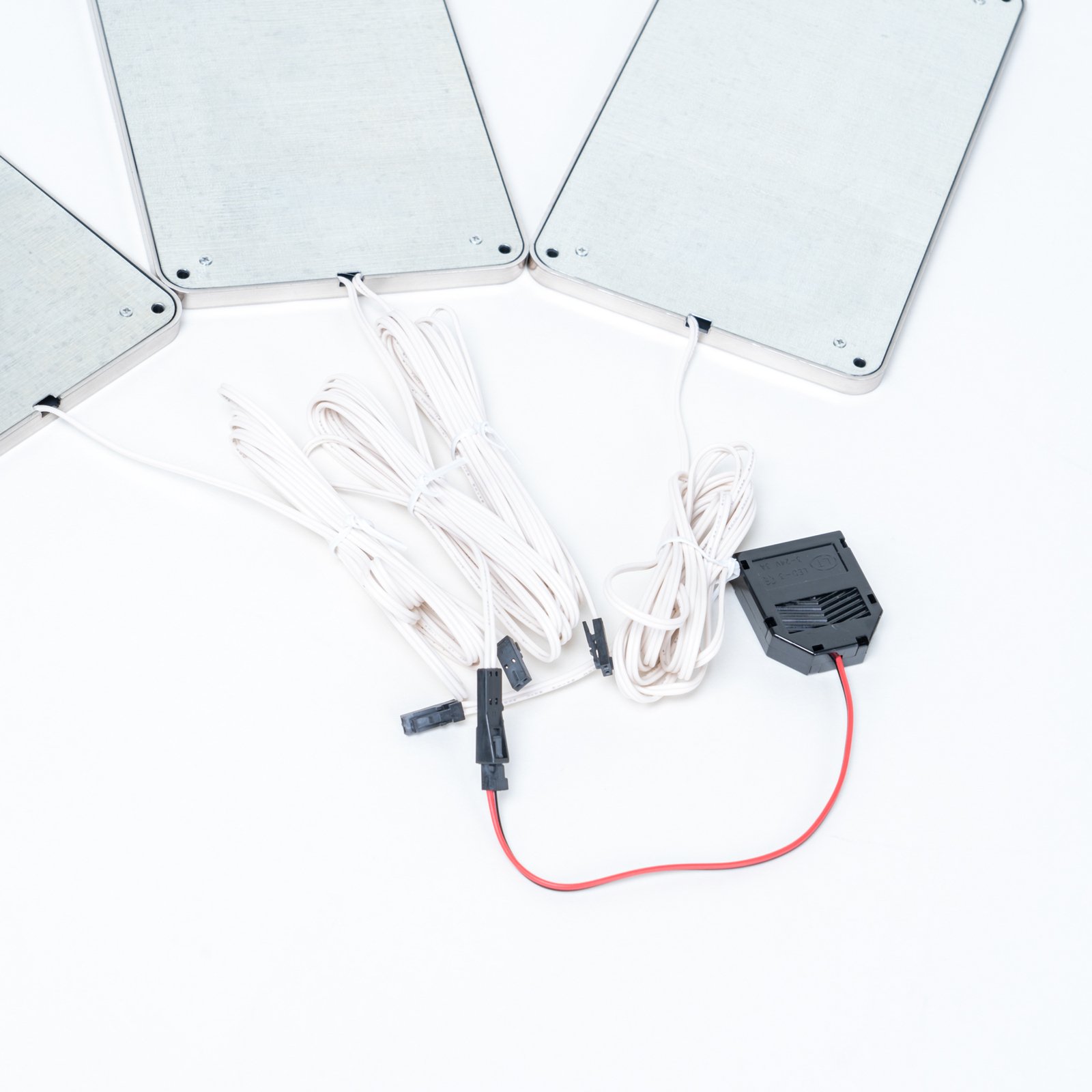 Prios Jelana oprawa podszafkowa LED 3 sztuki