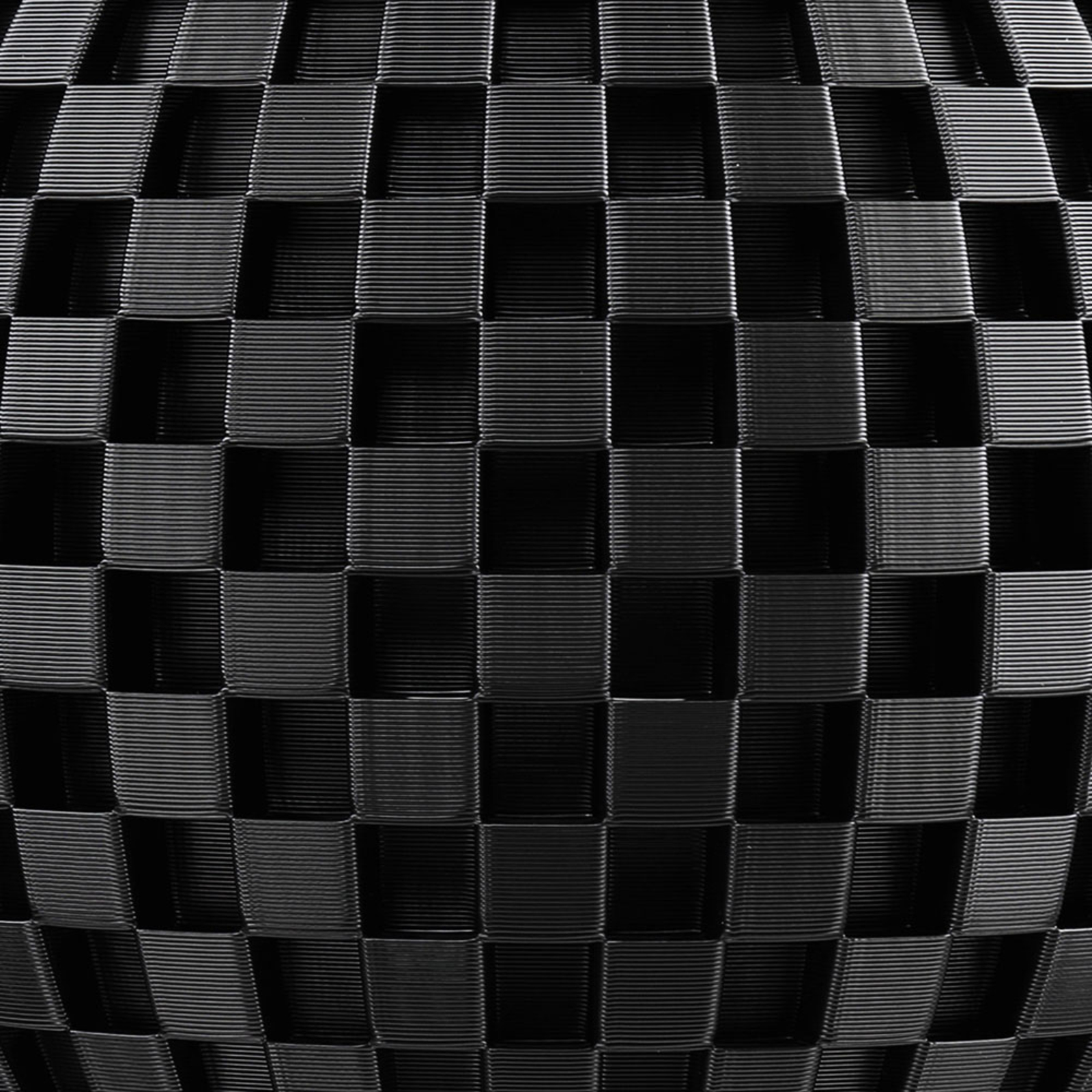 Flechtwerk bordlampe kule med fot, svart