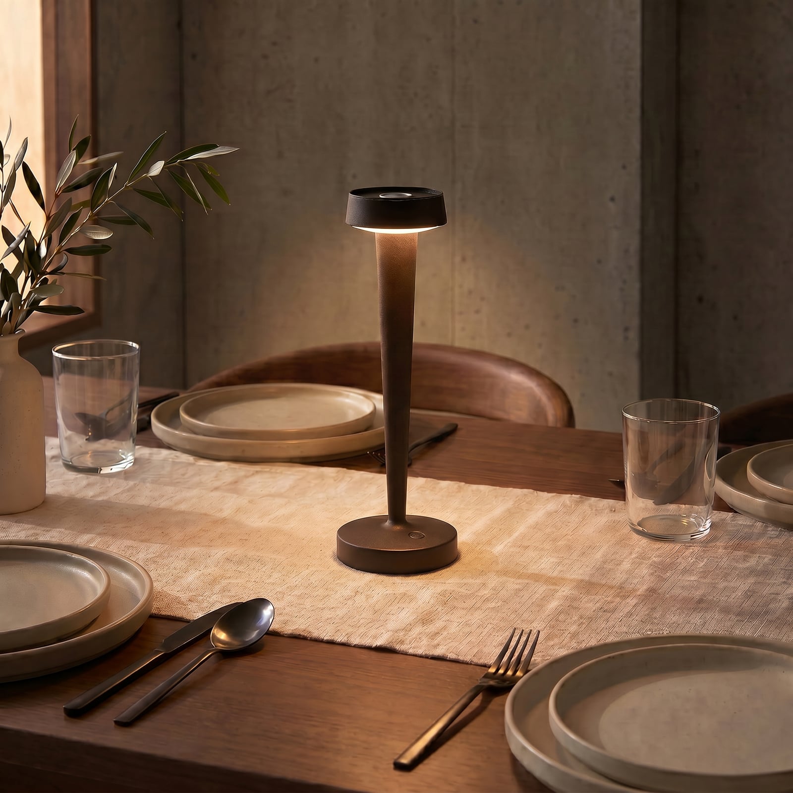 Lea Portacandele a LED ricaricabile, Vaso, marrone scuro 28cm - Lucande