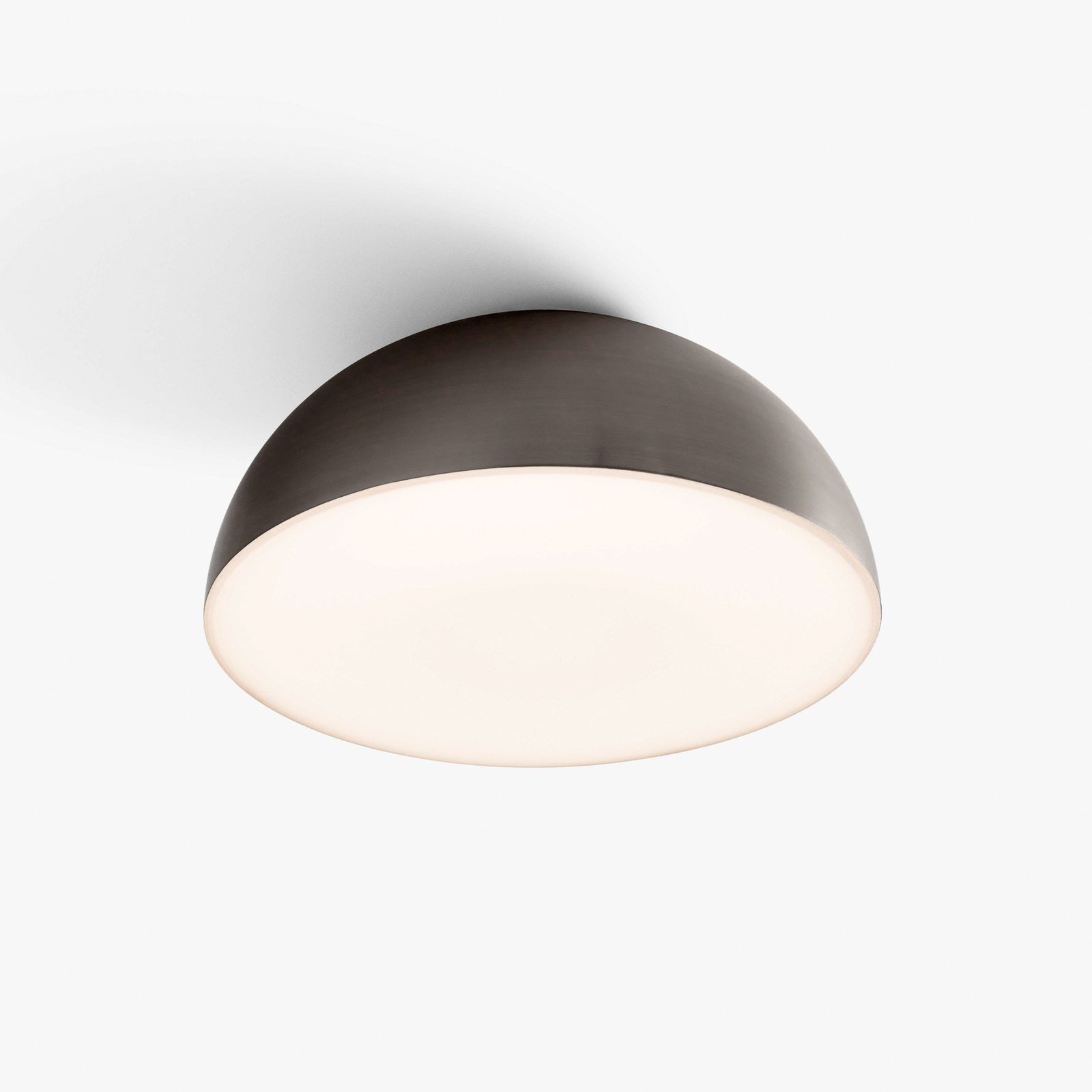 &Tradition Passepartout JH12, dim to warm