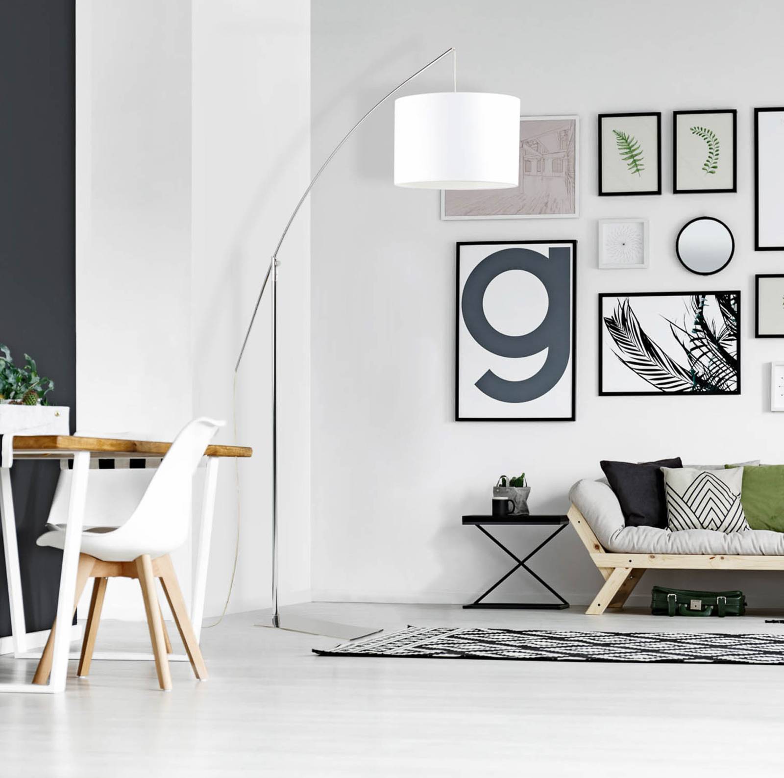Aluminor Rainbow lampa stojąca z metalu, chrom