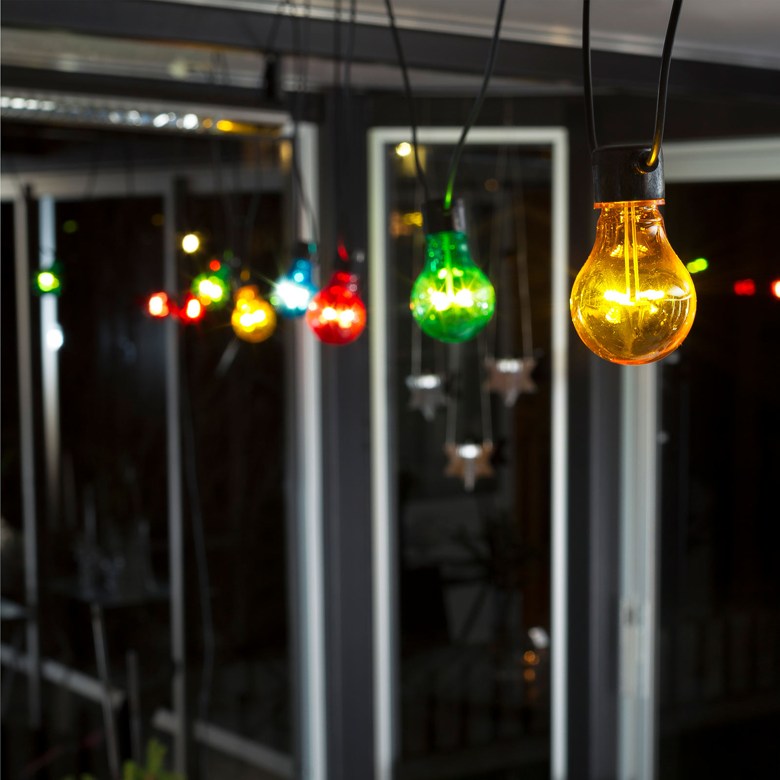 Základní sada LED světelného řetězu pro pivní zahradu, barevná