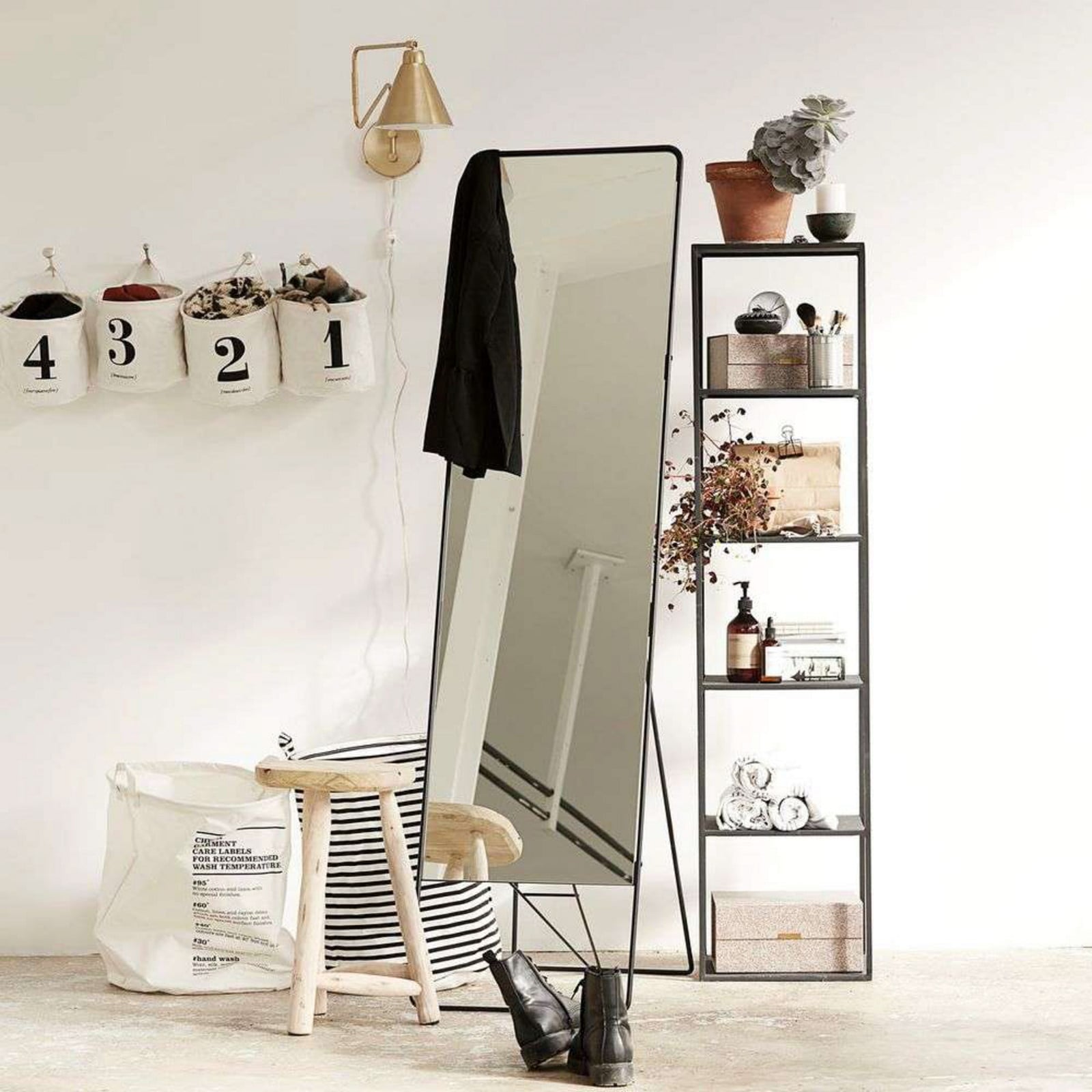 Game Wandleuchten 70cm Messing/Weiß House Doctor - Wohnzimmer - Metall
