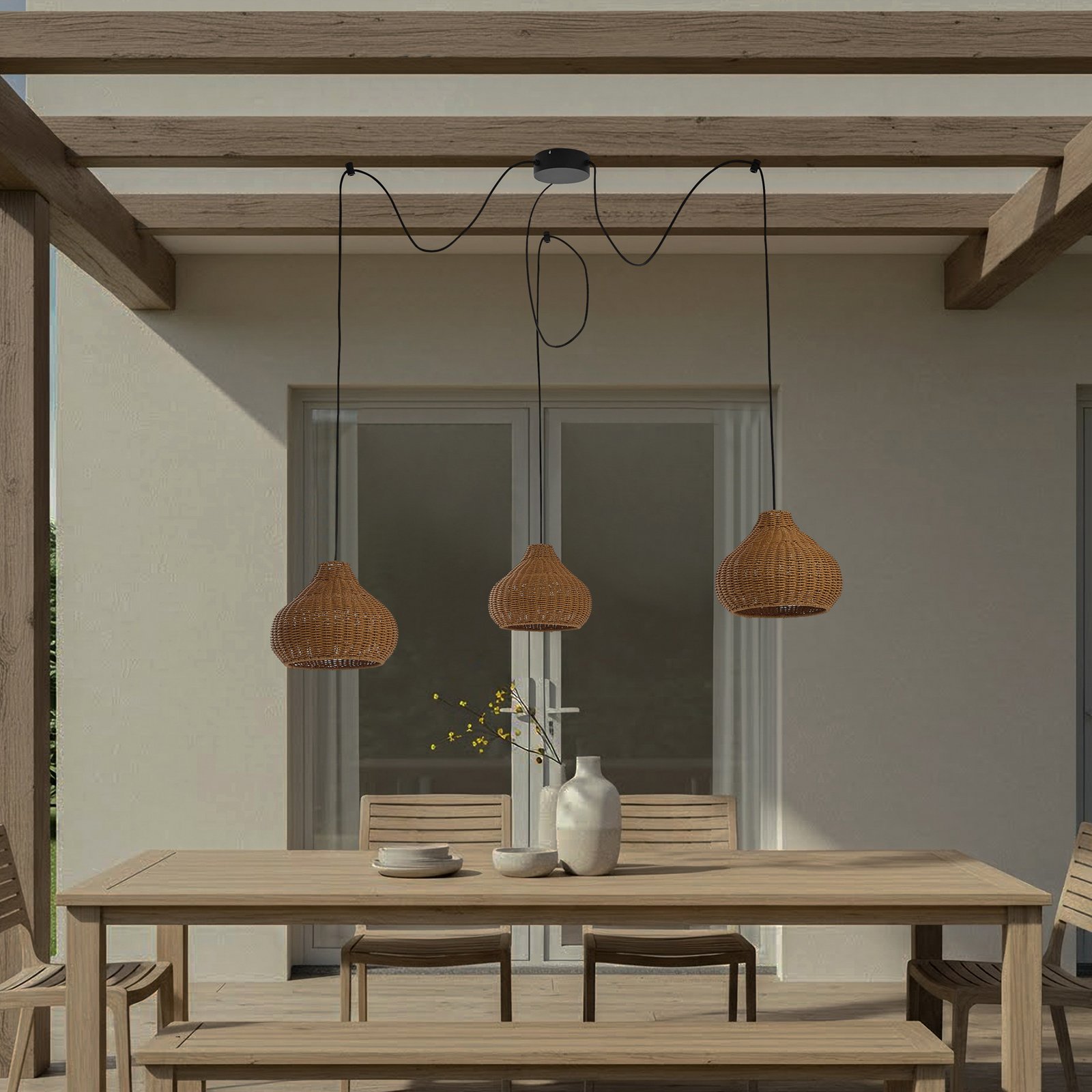 Lucande Außenhängelampe Taniola, 3-flg., beige, Rattan, IP44