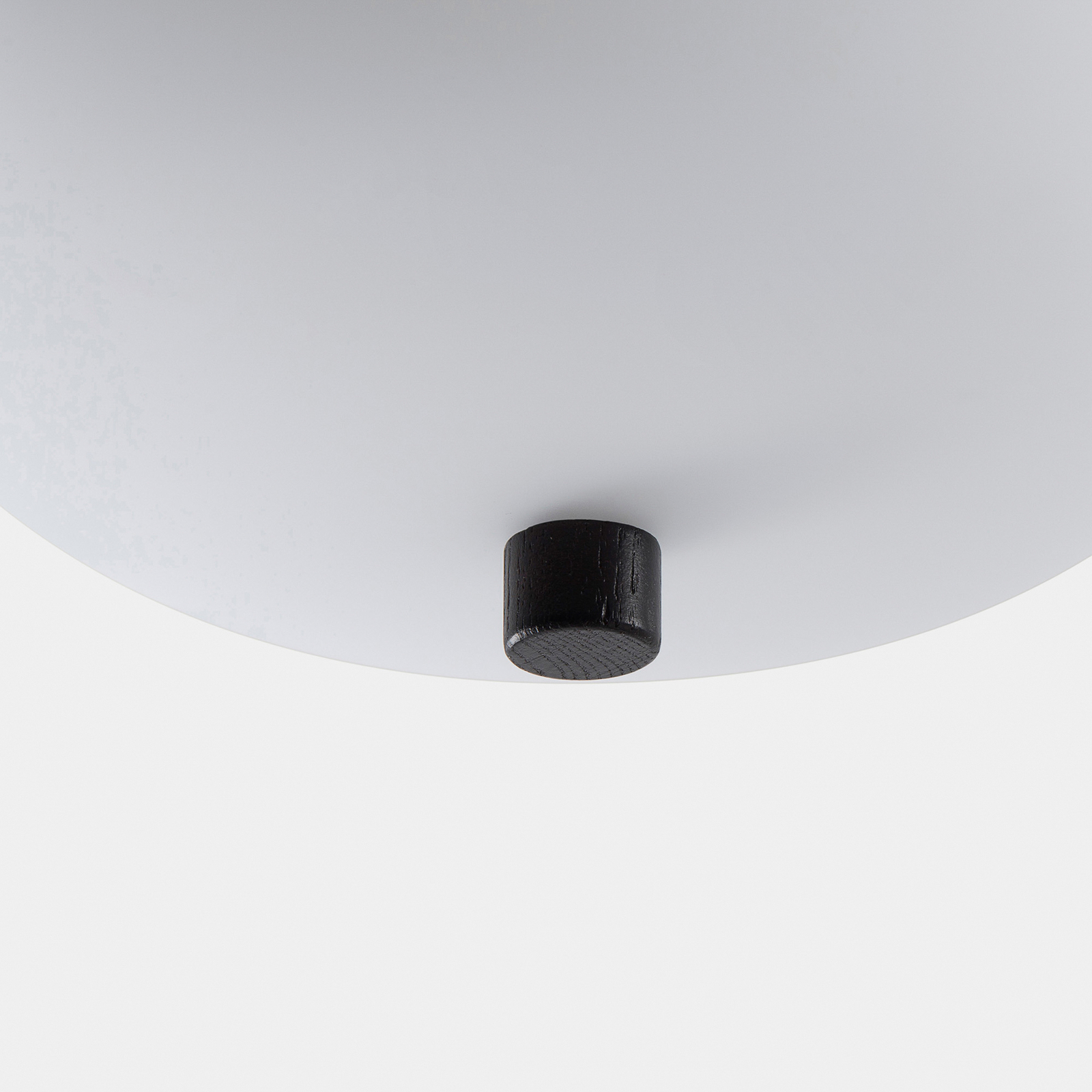 LEDS-C4 Ilargi LED-hänglampa fas mörk Ø 24 cm