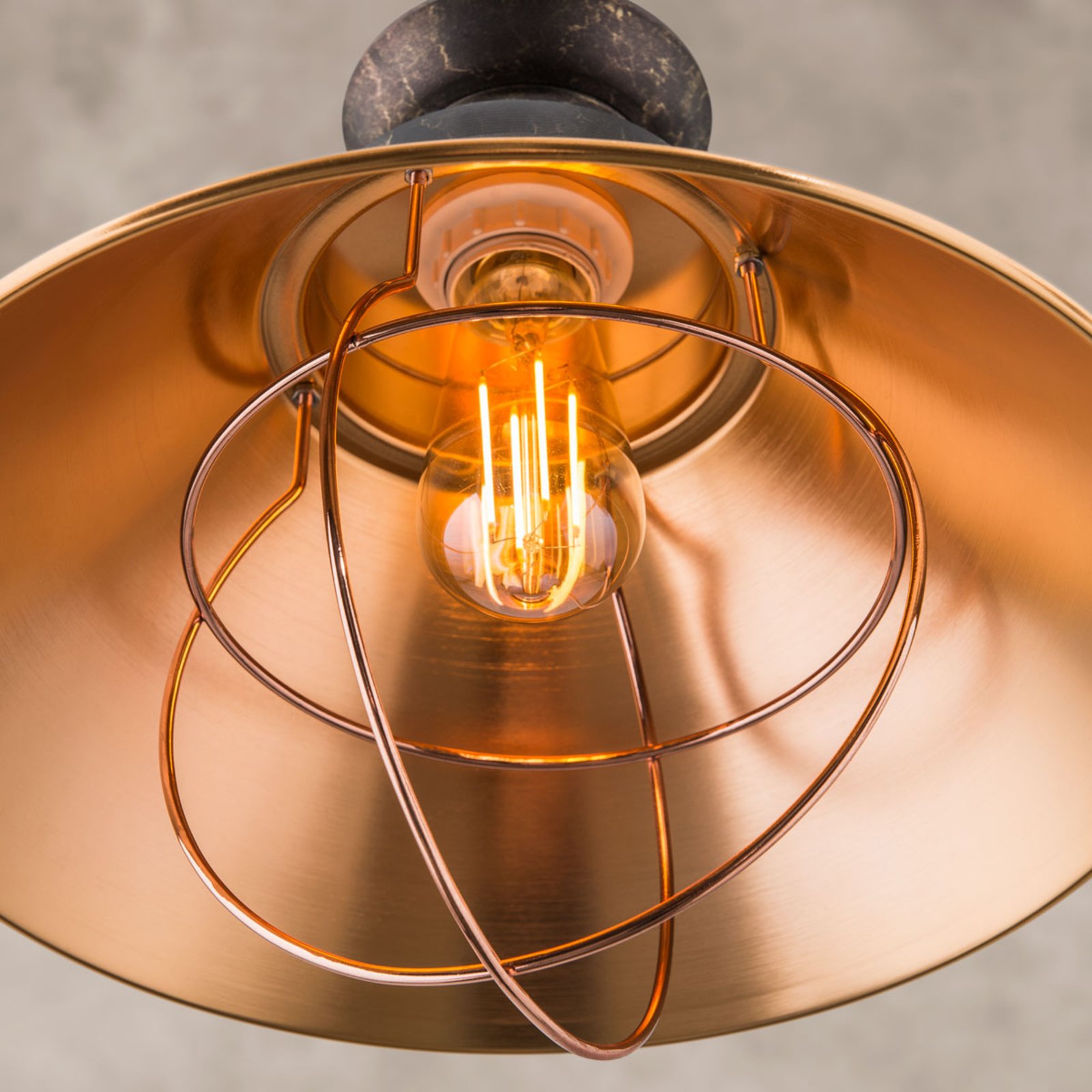 Rustikálna závesná lampa Shanta, jedno-plameňová